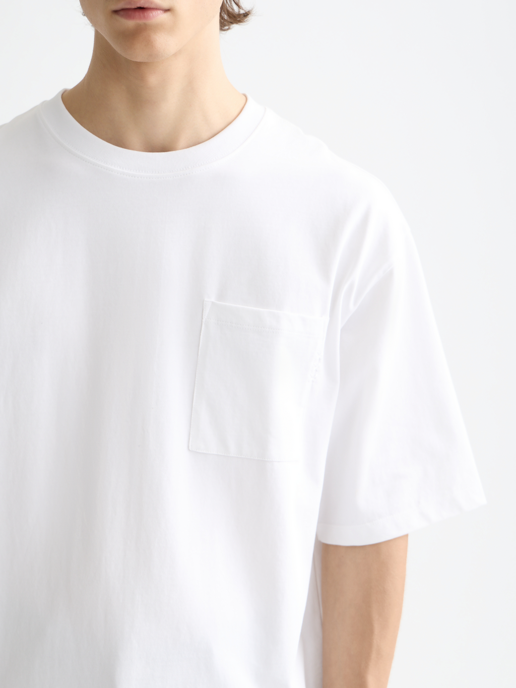 Essentials 3 CROSSES LOOSE POCKET T-SHIRT - WHITE