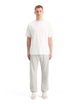 Essential Regular fit logo sweatpant