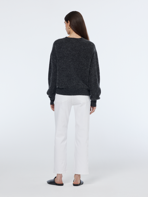 CORE FUZZY CREW NECK PULLOVER