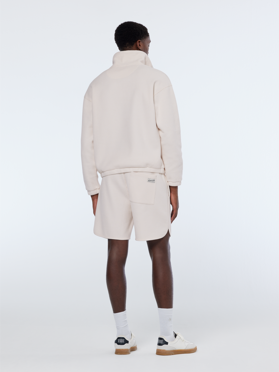 Sporty waffle relaxed bermuda short