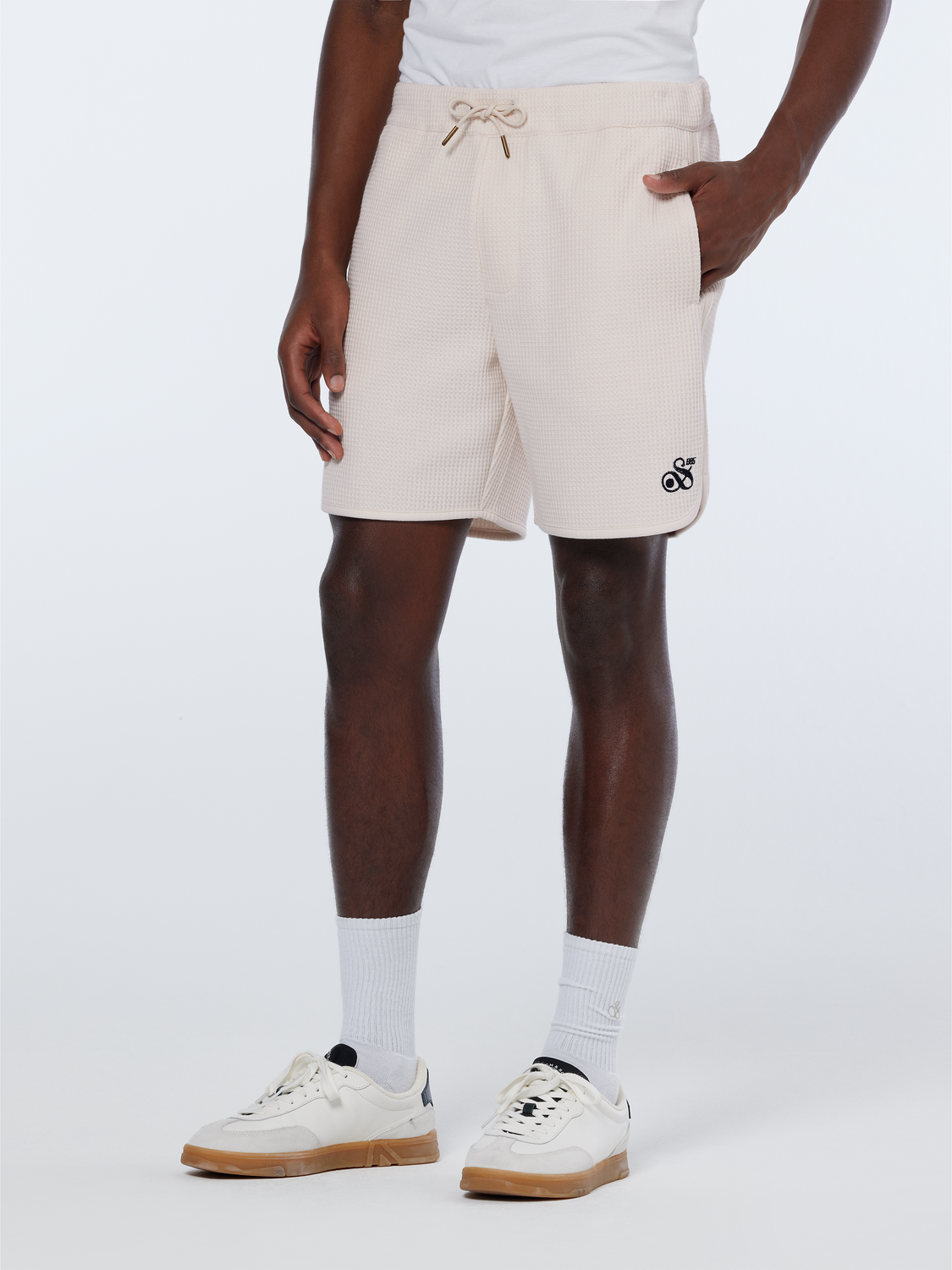 Sporty waffle relaxed bermuda short
