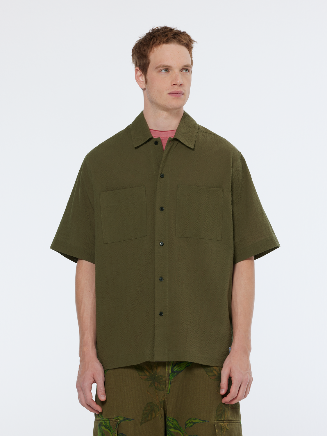 Relaxed fit short sleeve seersucker shirt