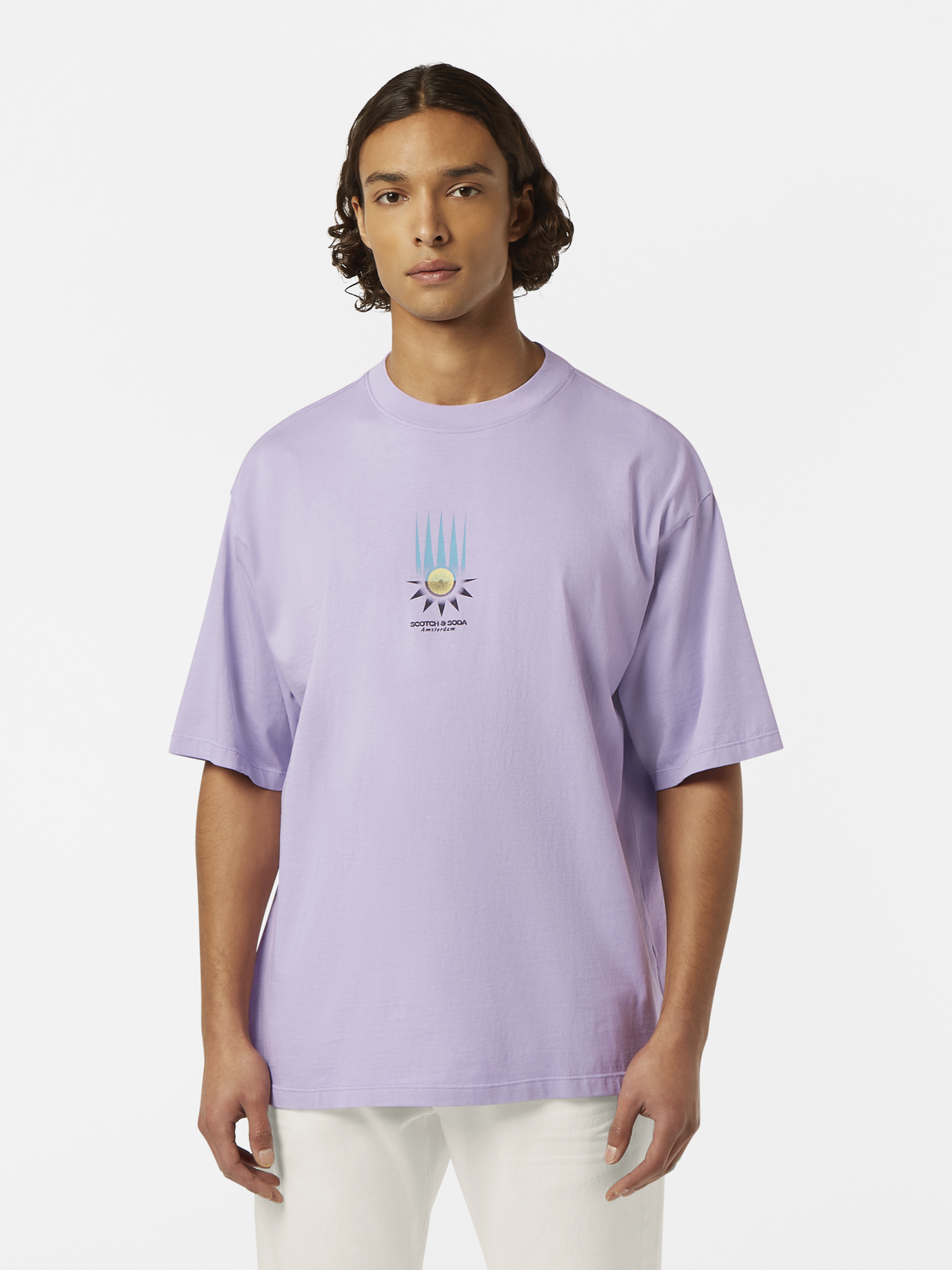 Loose fit front chest artwork T-shirt