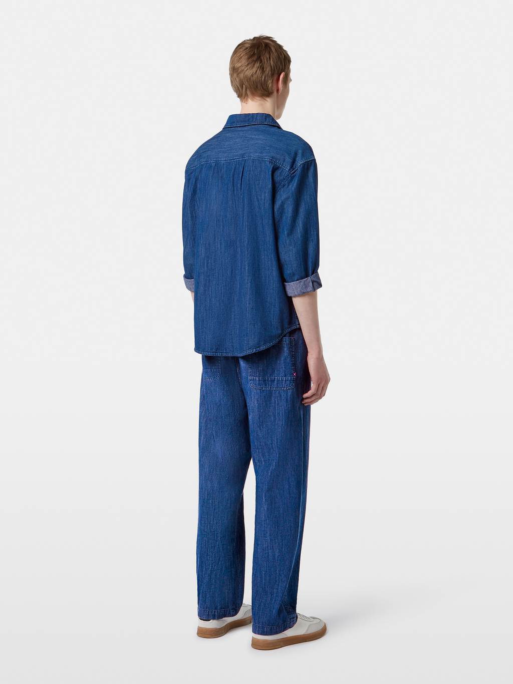 Popover workwear shirt in lightweight denim quality