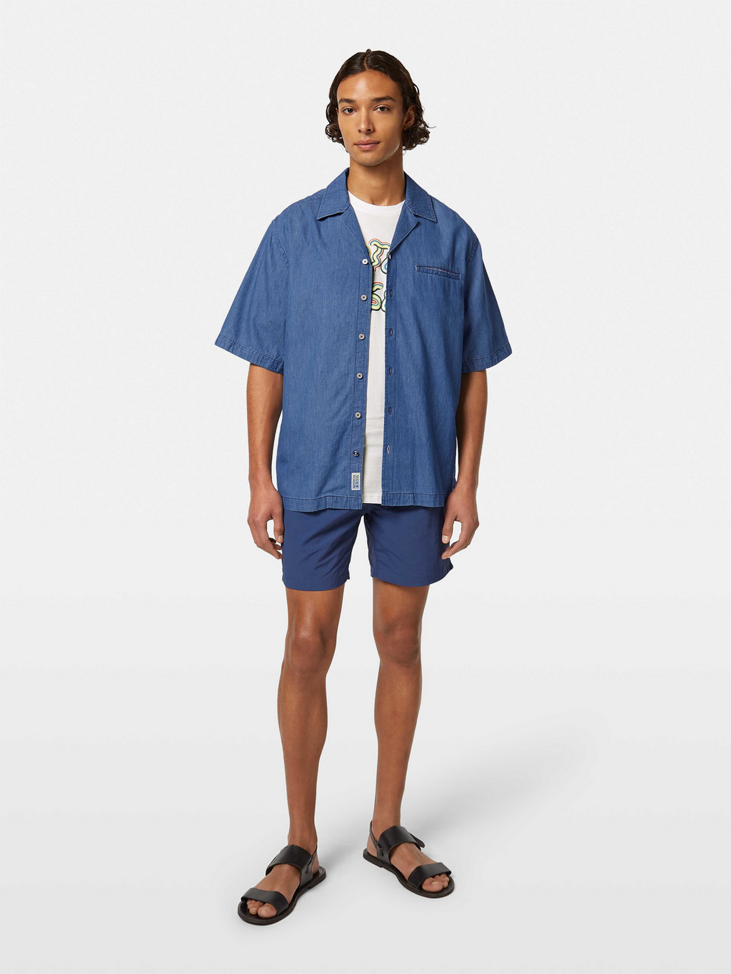 Short-sleeved relaxed-fit lightweight denim shirt