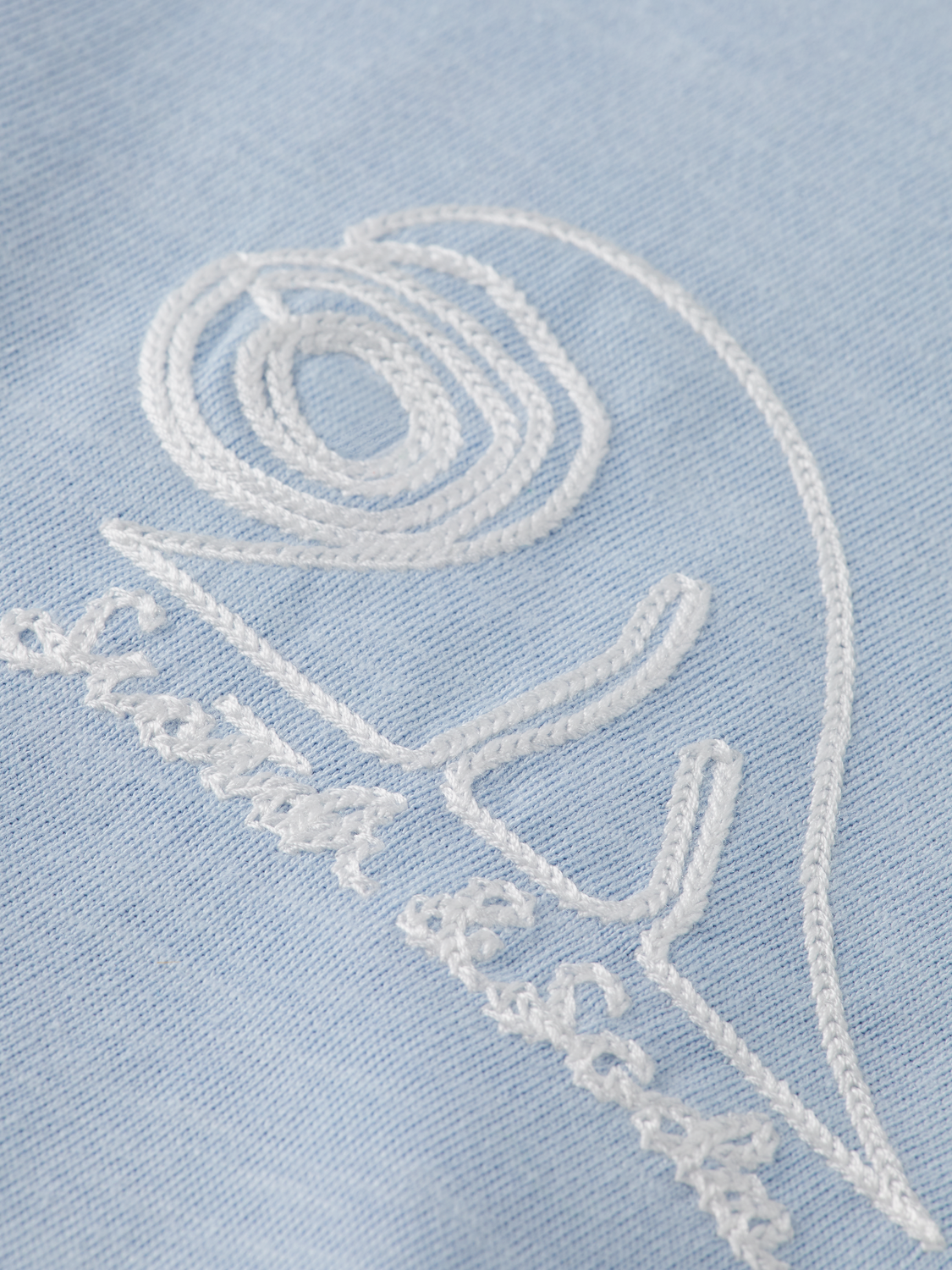 Loose fit embroidery T-shirt