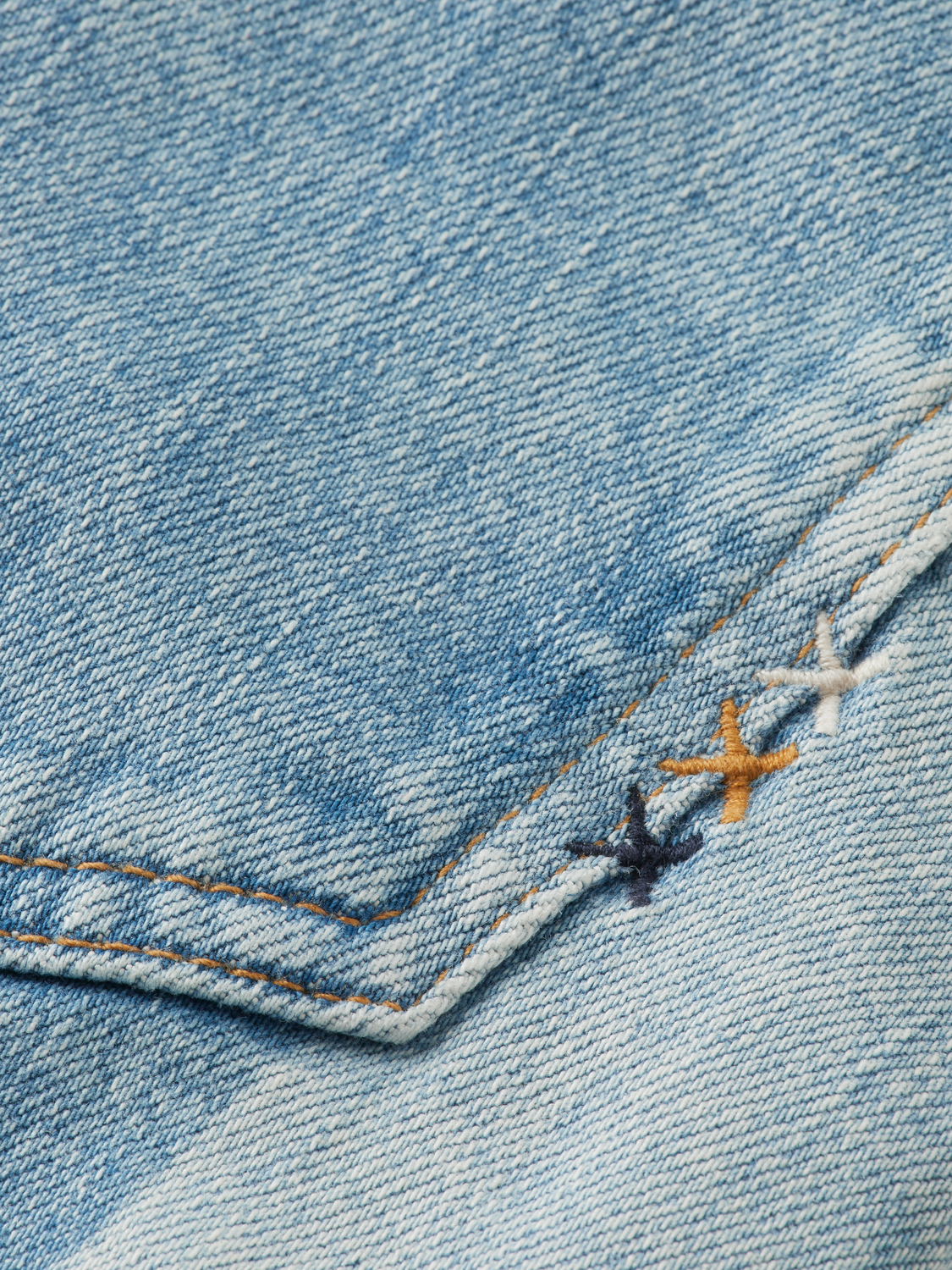 The Glow bootcut Denim
