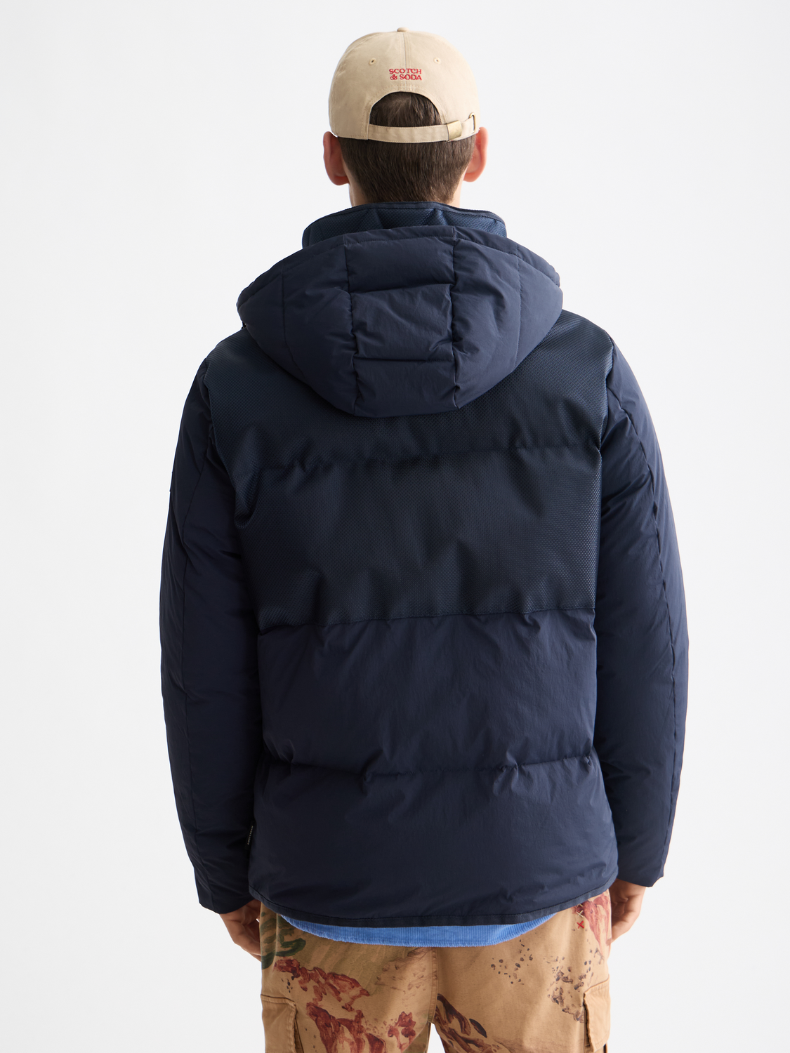 Hooded puffer jacket