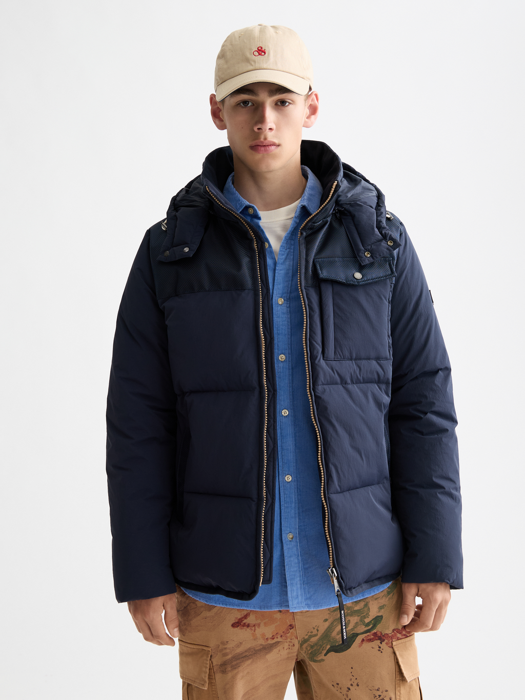 Hooded puffer jacket