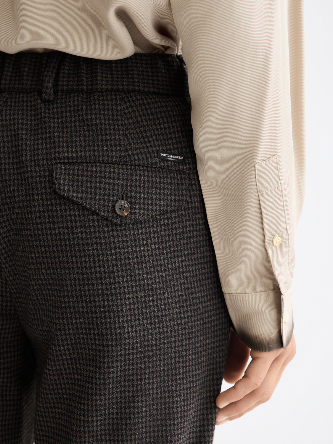 Finch Tailored jersey regular tapered jogger