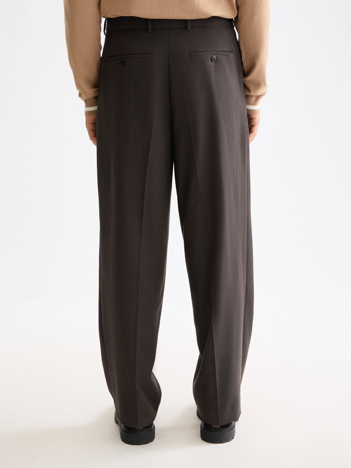 Yarn-dyed cool wool-blend baggy fit chino