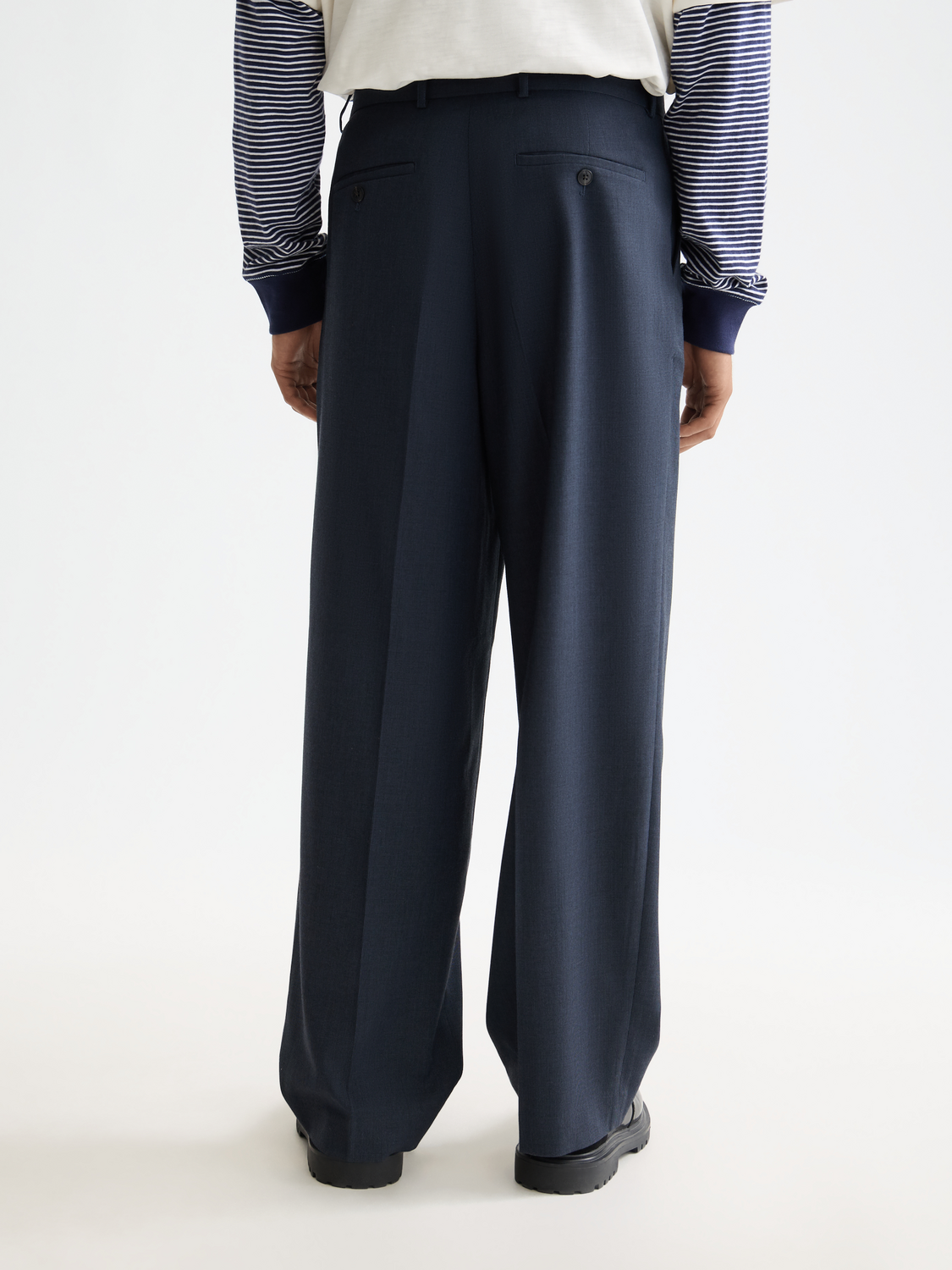 Yarn-dyed cool wool-blend baggy chino