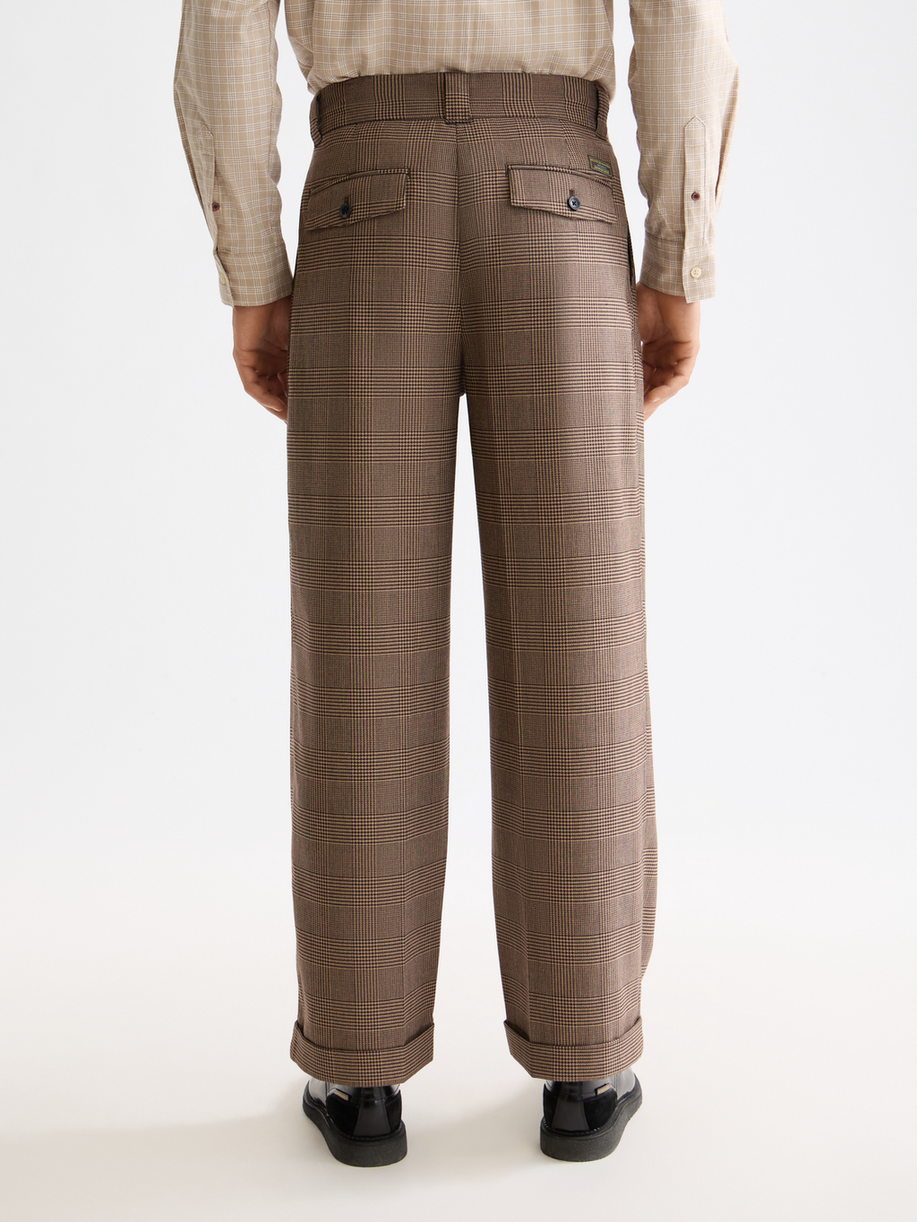 Checkered wool-blend pleated baggy chino