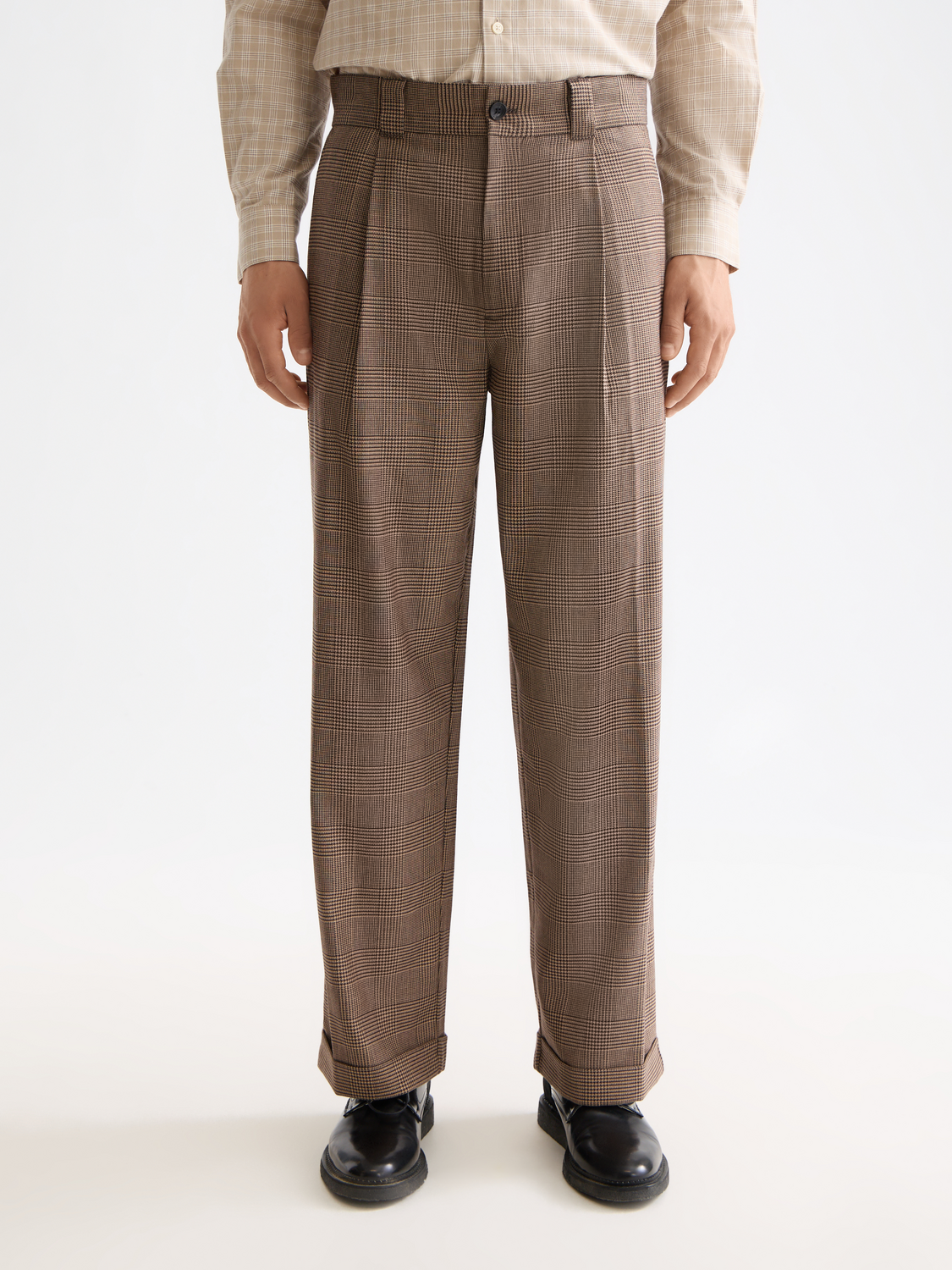 Checkered wool-blend pleated baggy chino