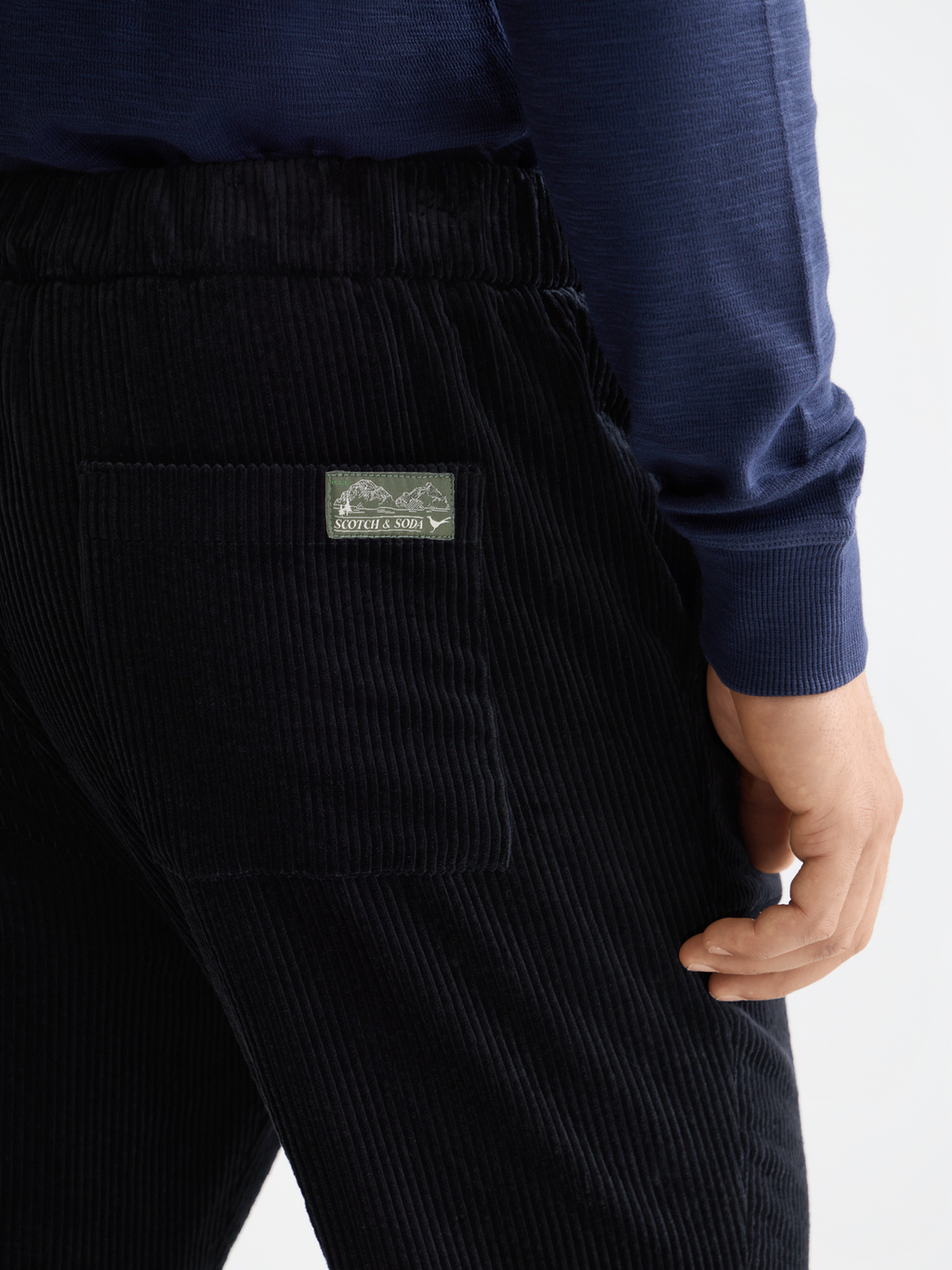 Fave - Cotton corduroy loose tapered jogger