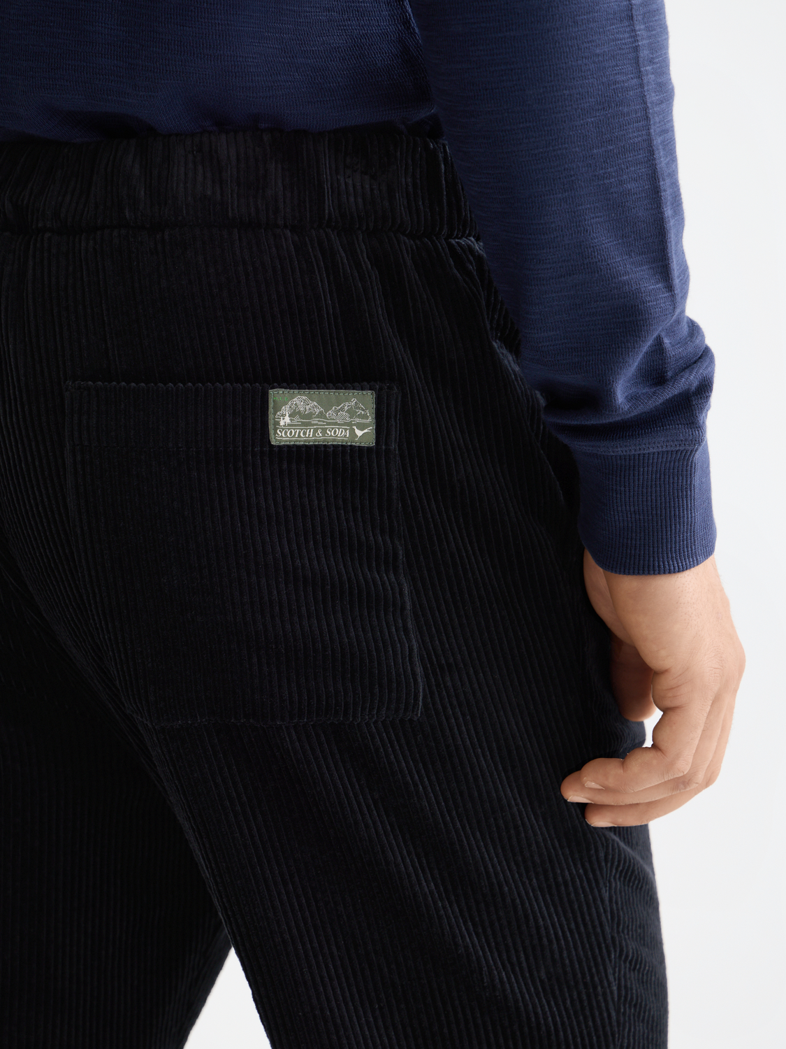 Fave - Cotton corduroy loose tapered jogger