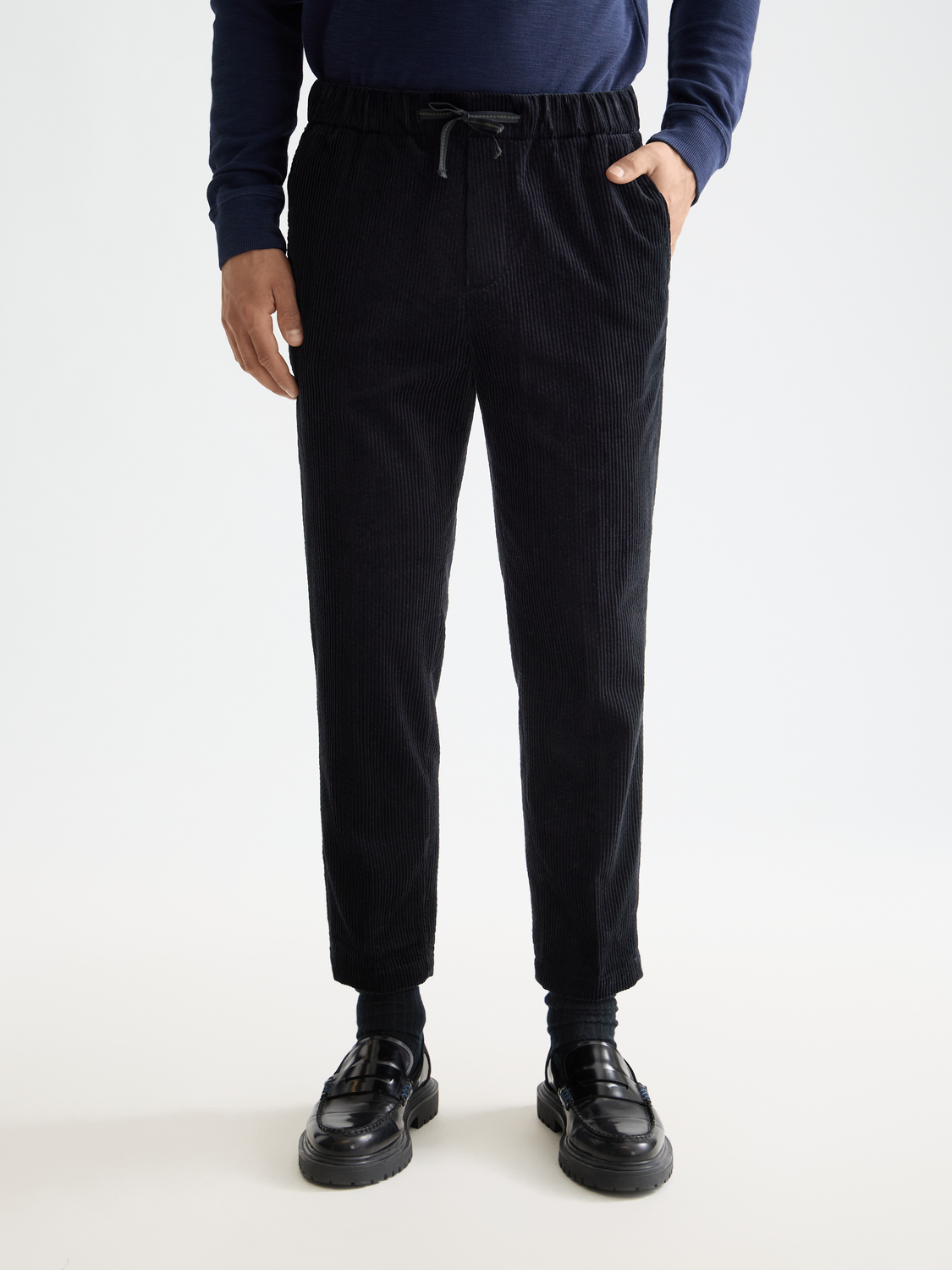 Fave - Cotton corduroy loose tapered jogger