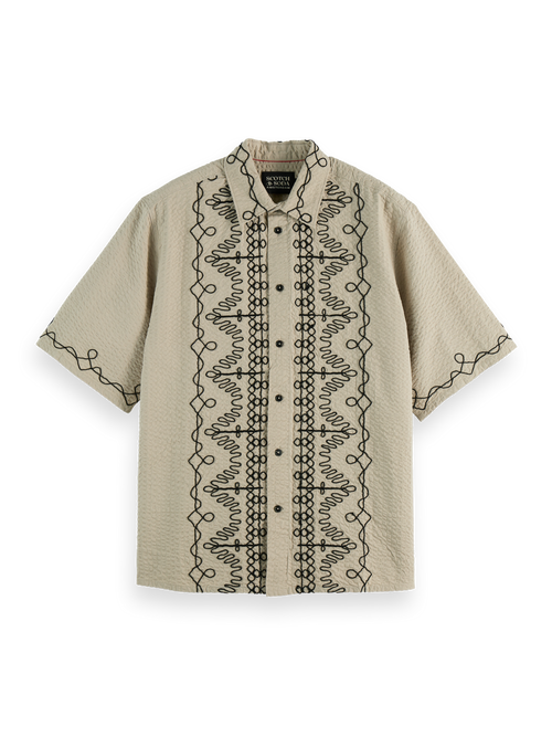 Embroidered short-sleeved shirt