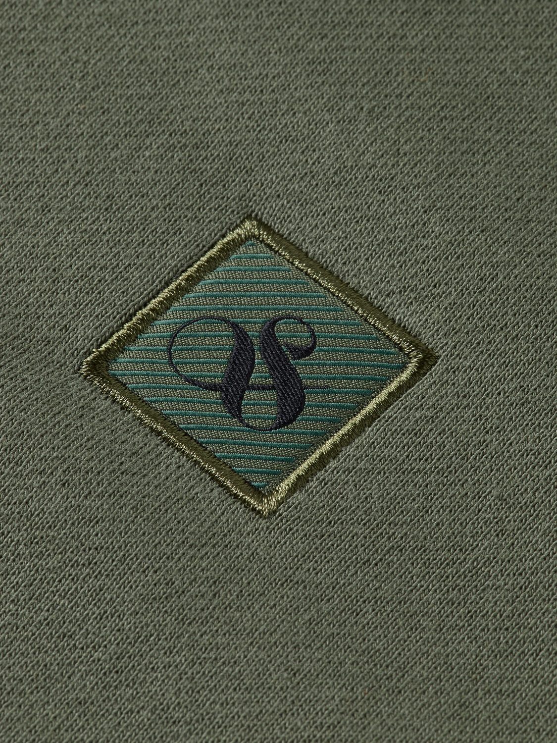 Seasonal Essentials Regular logo sweatshirt