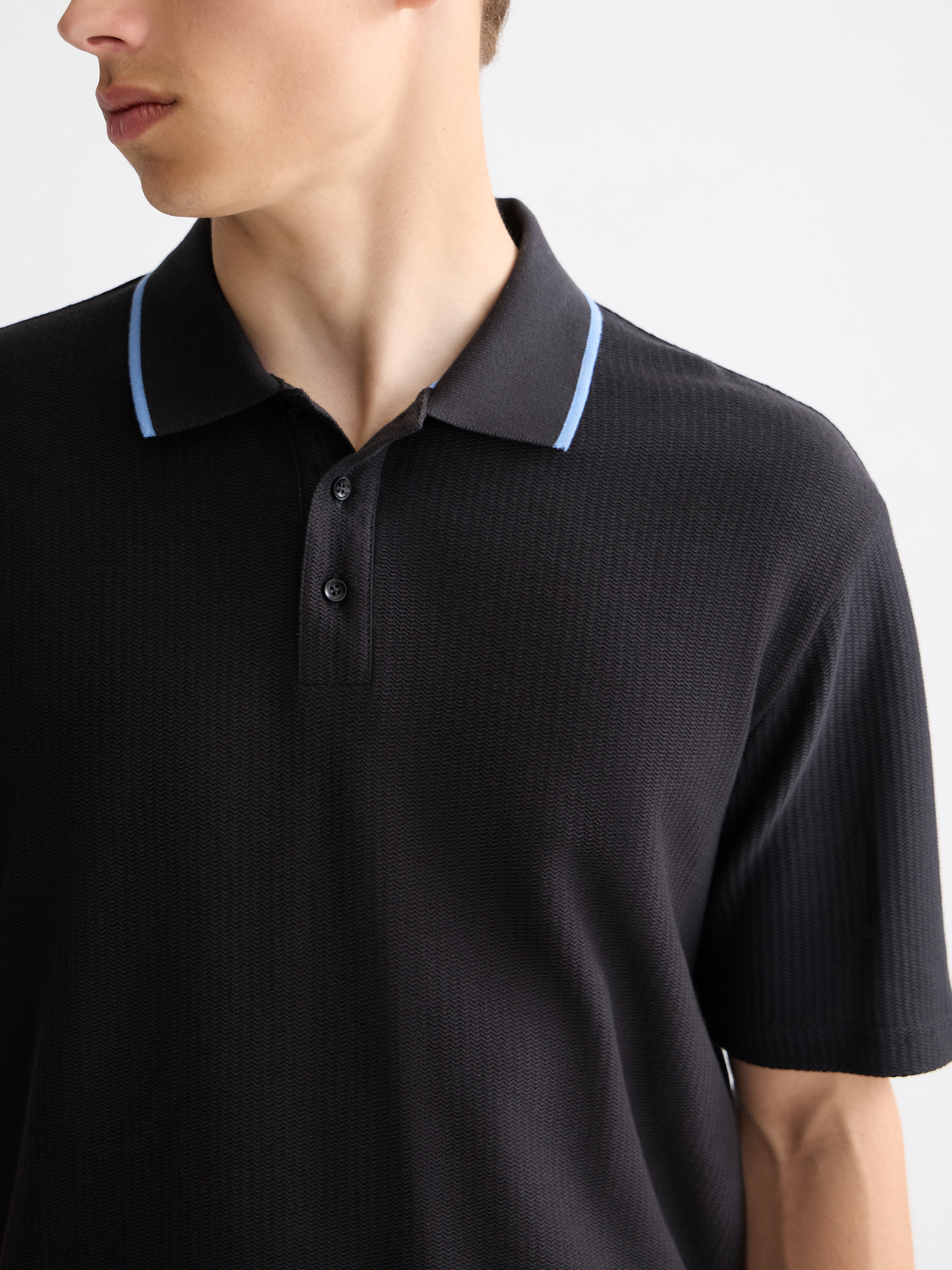 Structured relaxed polo