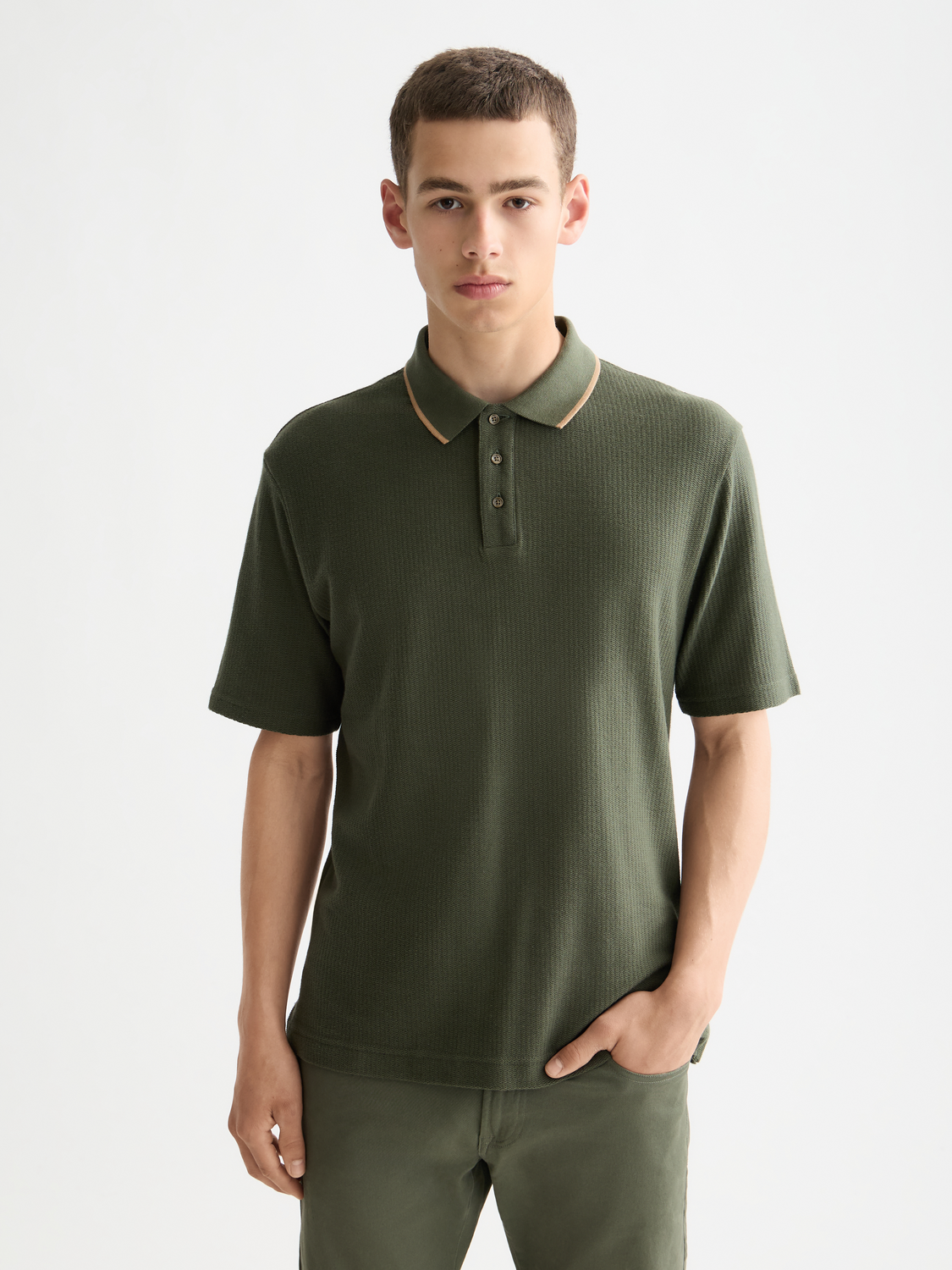 Structured relaxed polo
