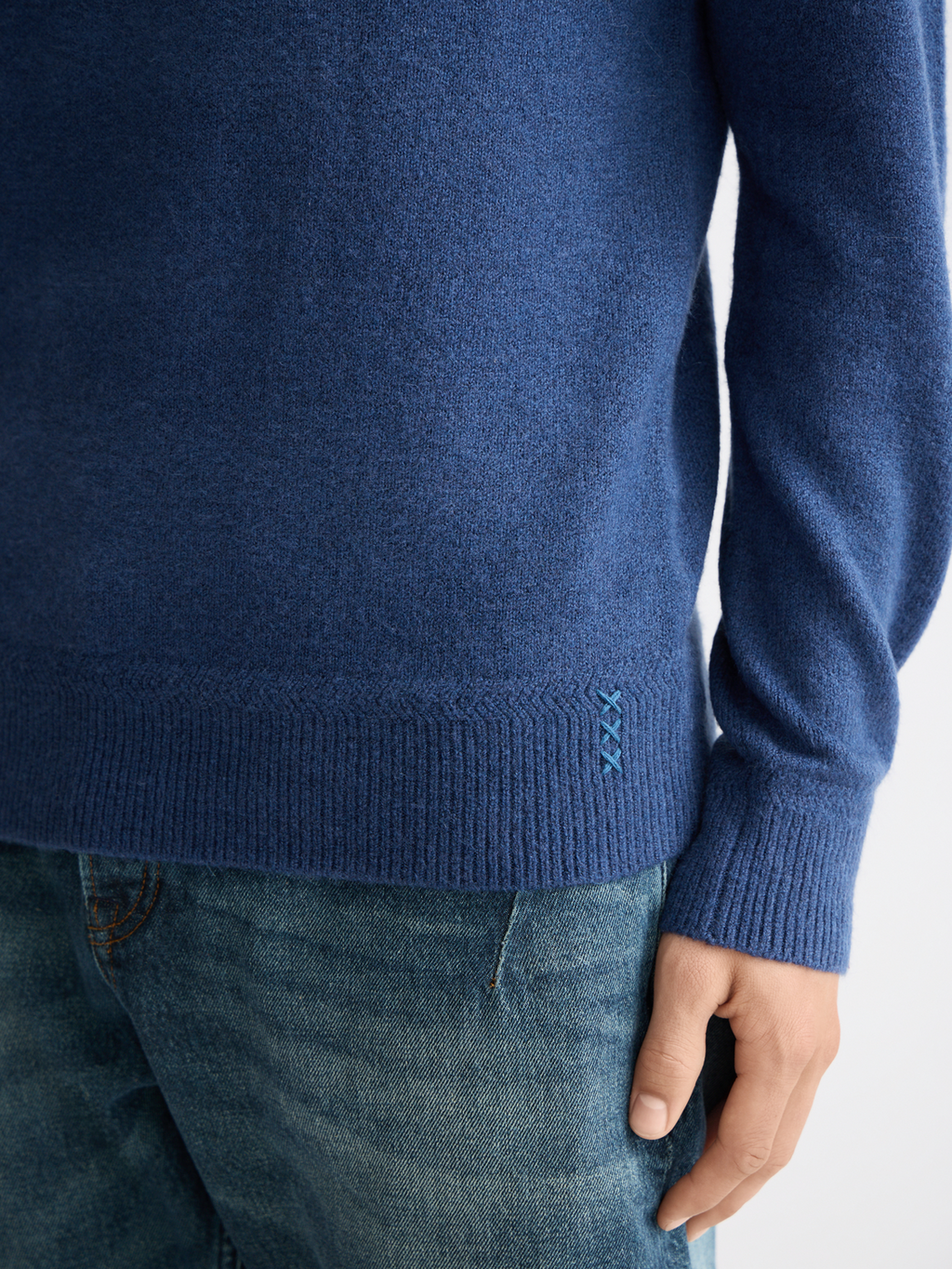 Soft knit regular fit crew neck