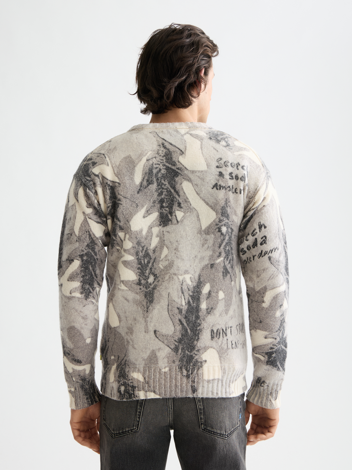 Printed dropped shoulder pullover