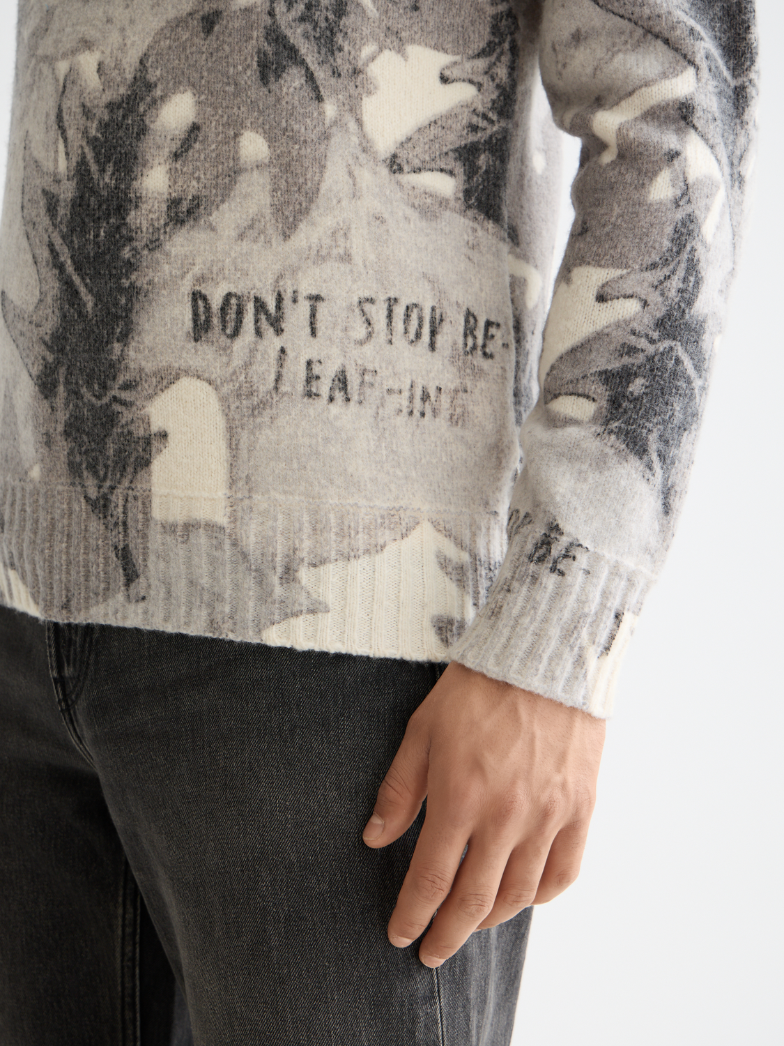 Printed dropped shoulder pullover