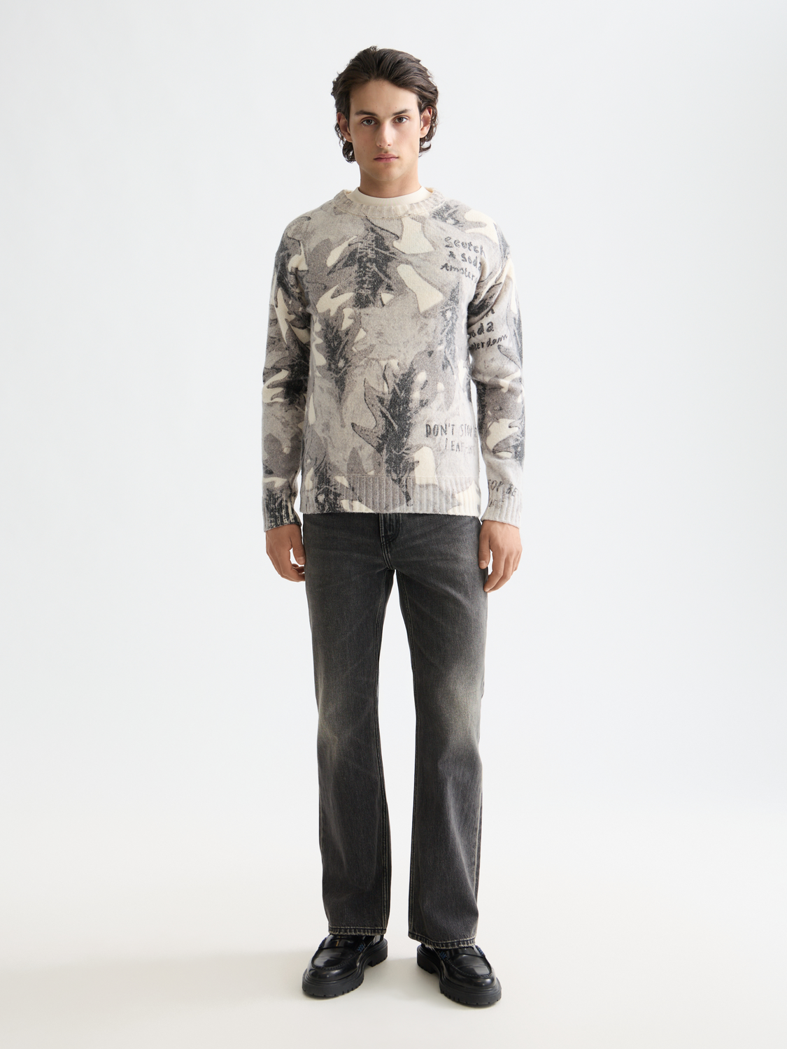 Printed dropped shoulder pullover