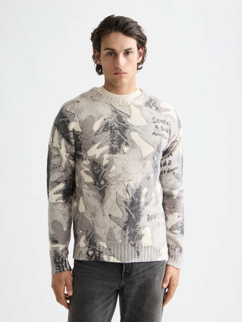 Printed dropped shoulder pullover