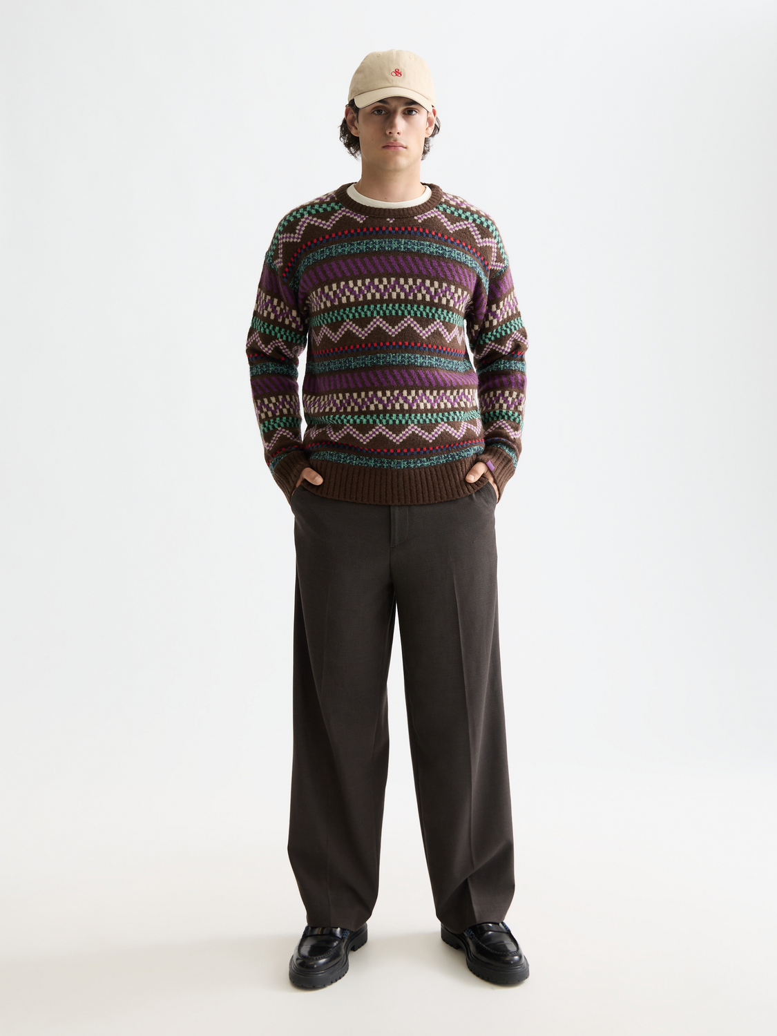 Jacquard dropped shoulder crewneck