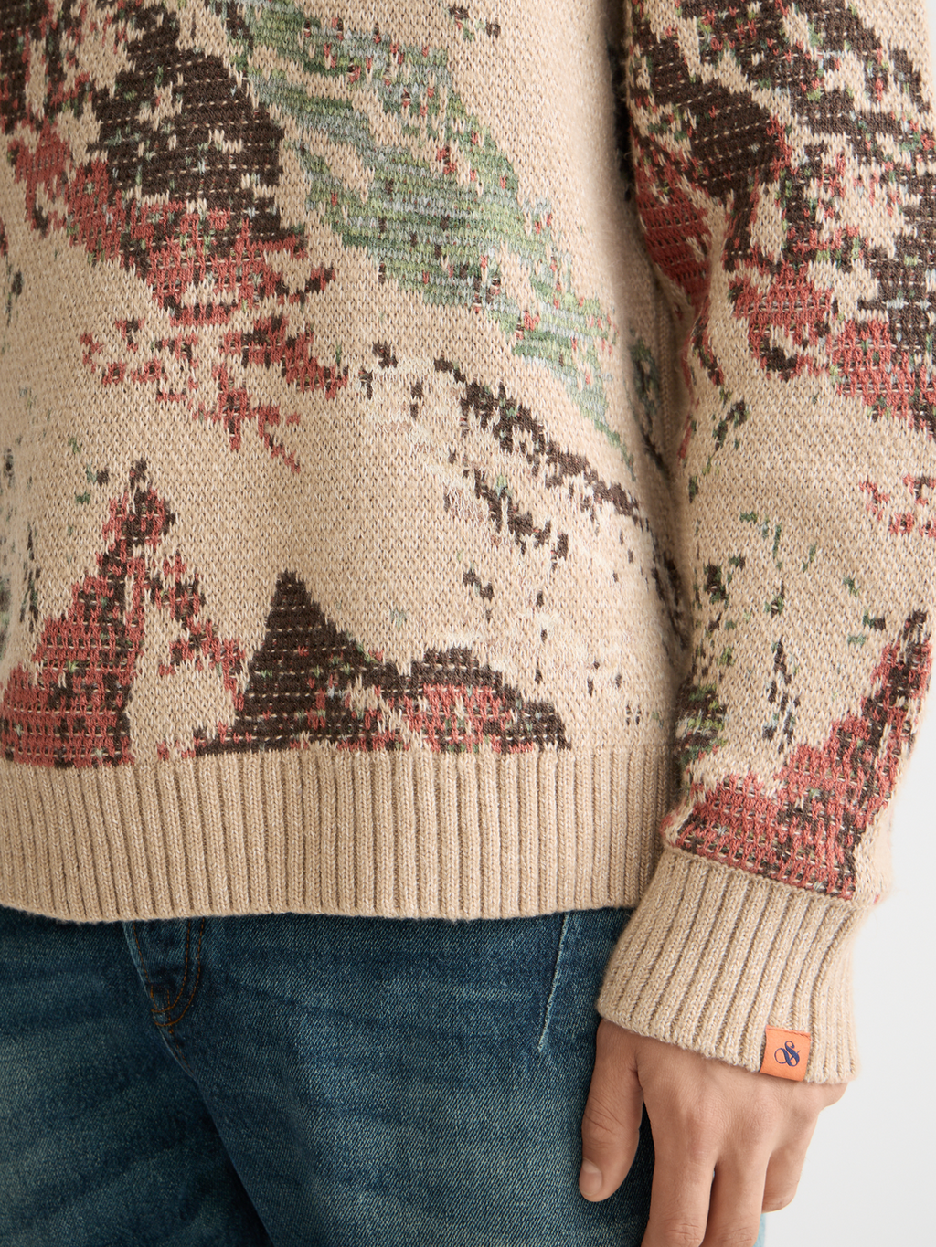 Mountain loose pullover