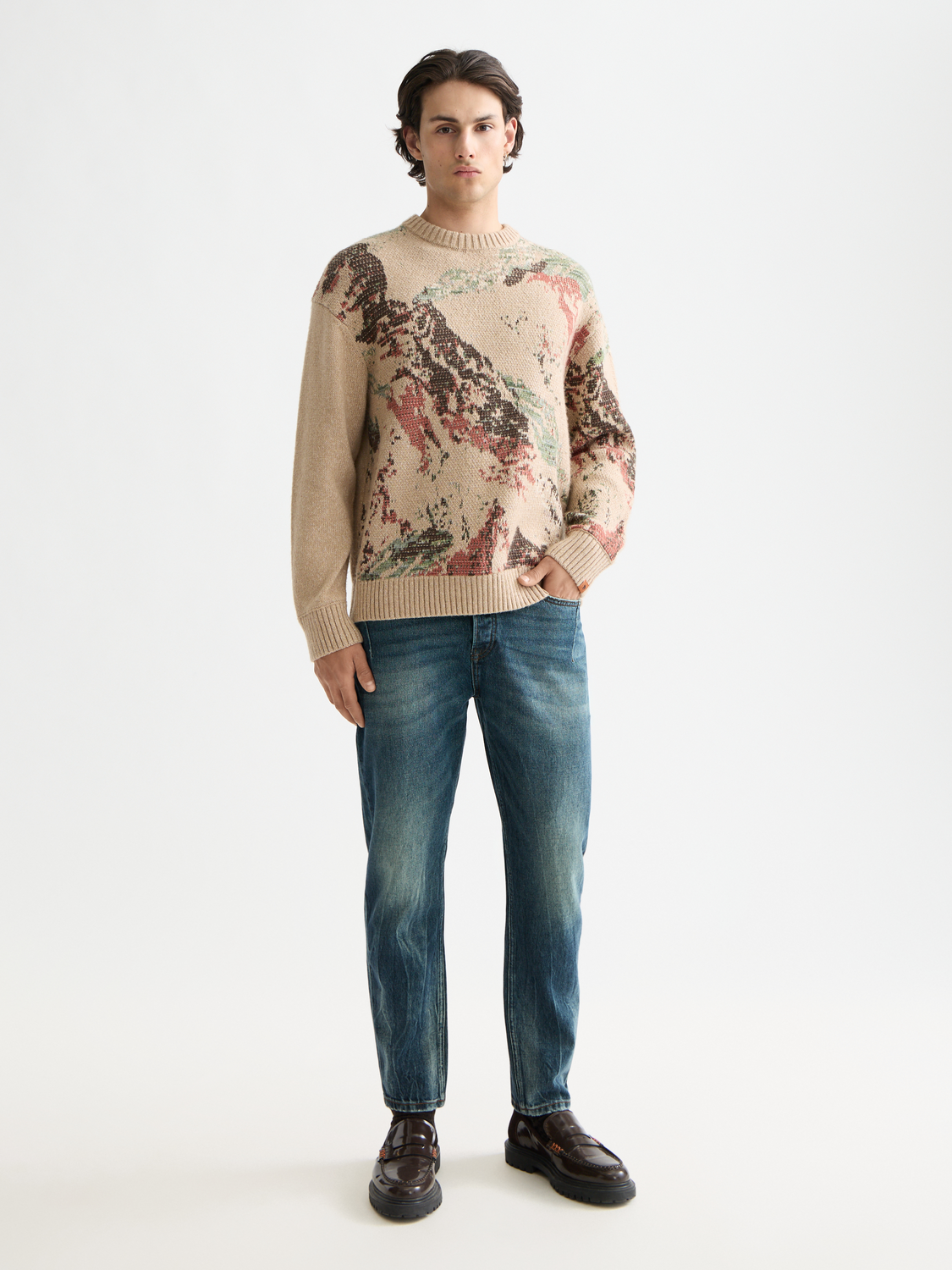 Mountain loose pullover