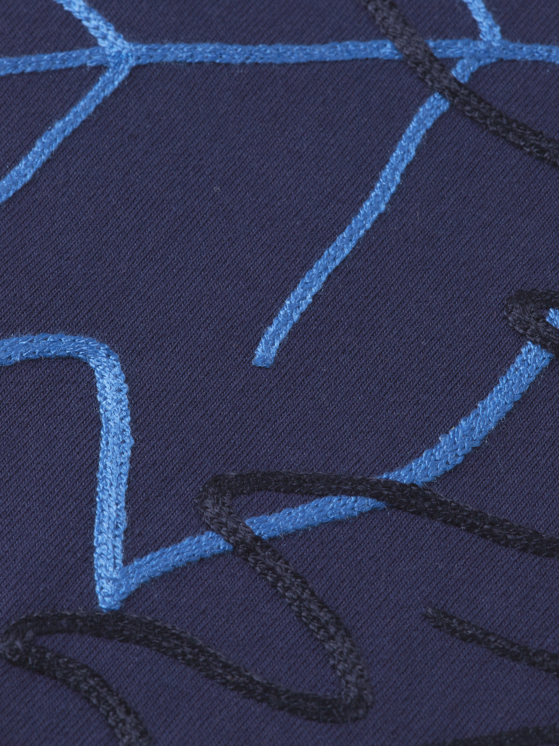 Loose Embroidery T-shirt
