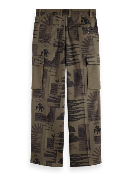 Baggy printed cargo pants
