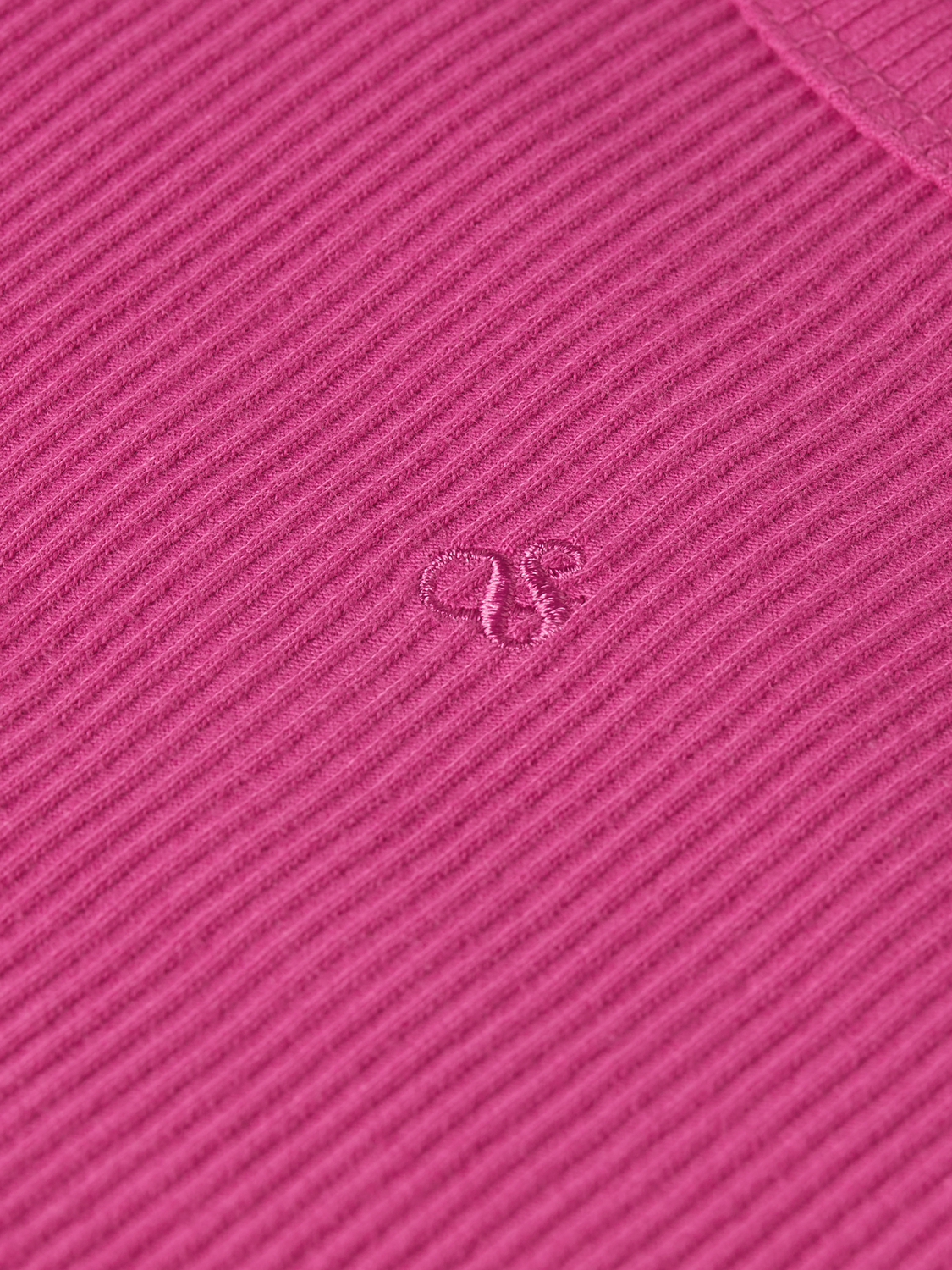 Seasonal core ribbed slimfit Tshirt