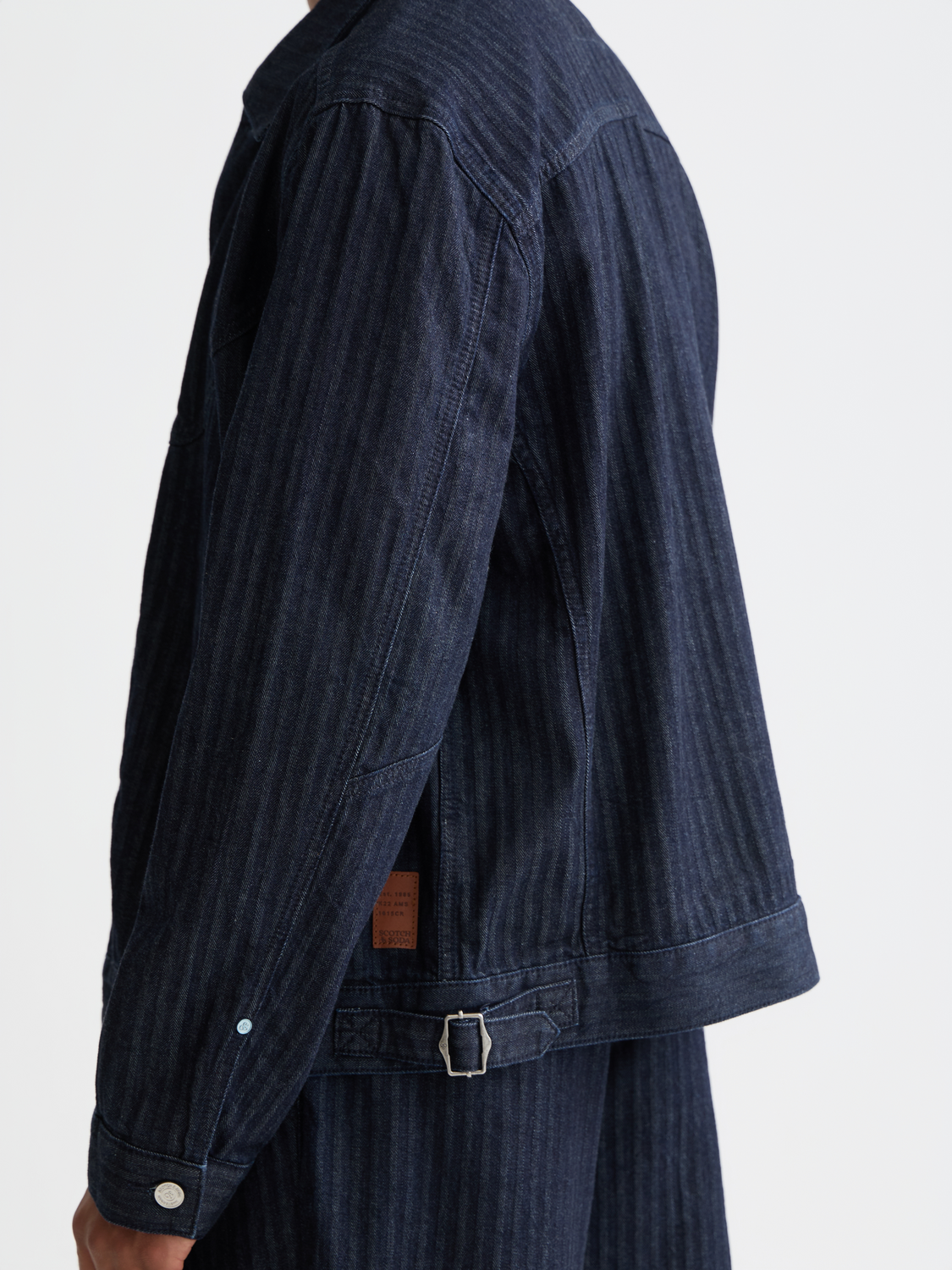 Trucker jacket with western details