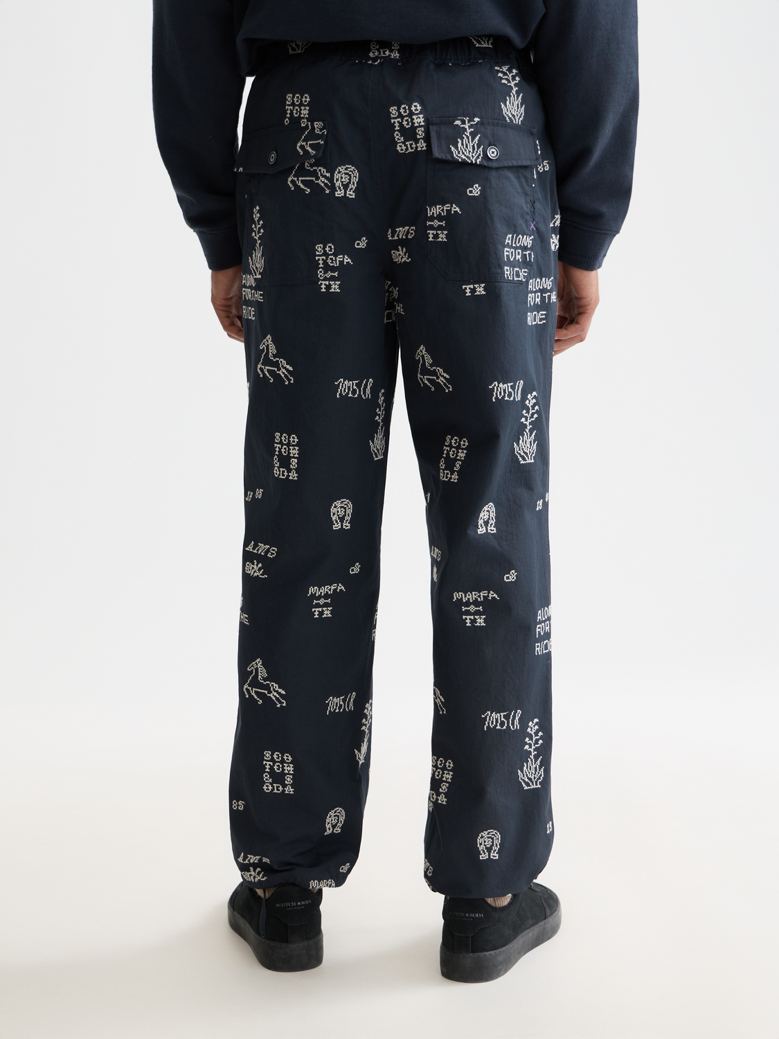 Embroidered cotton-blend relaxed straight chino