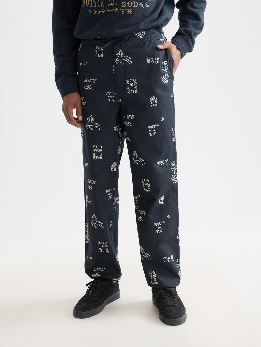 Embroidered cotton-blend relaxed straight chino