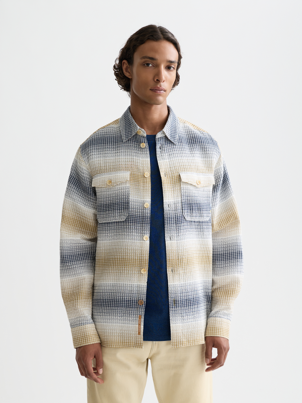 Waffle structure stripe shirt