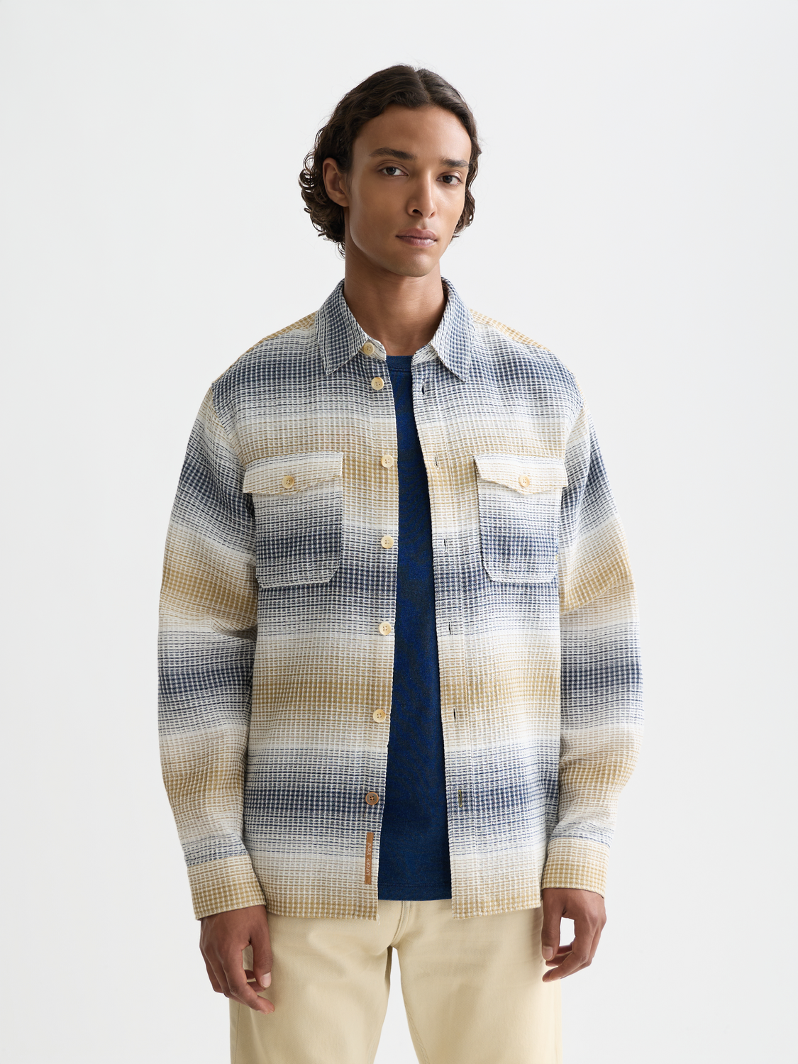 Waffle structure stripe shirt