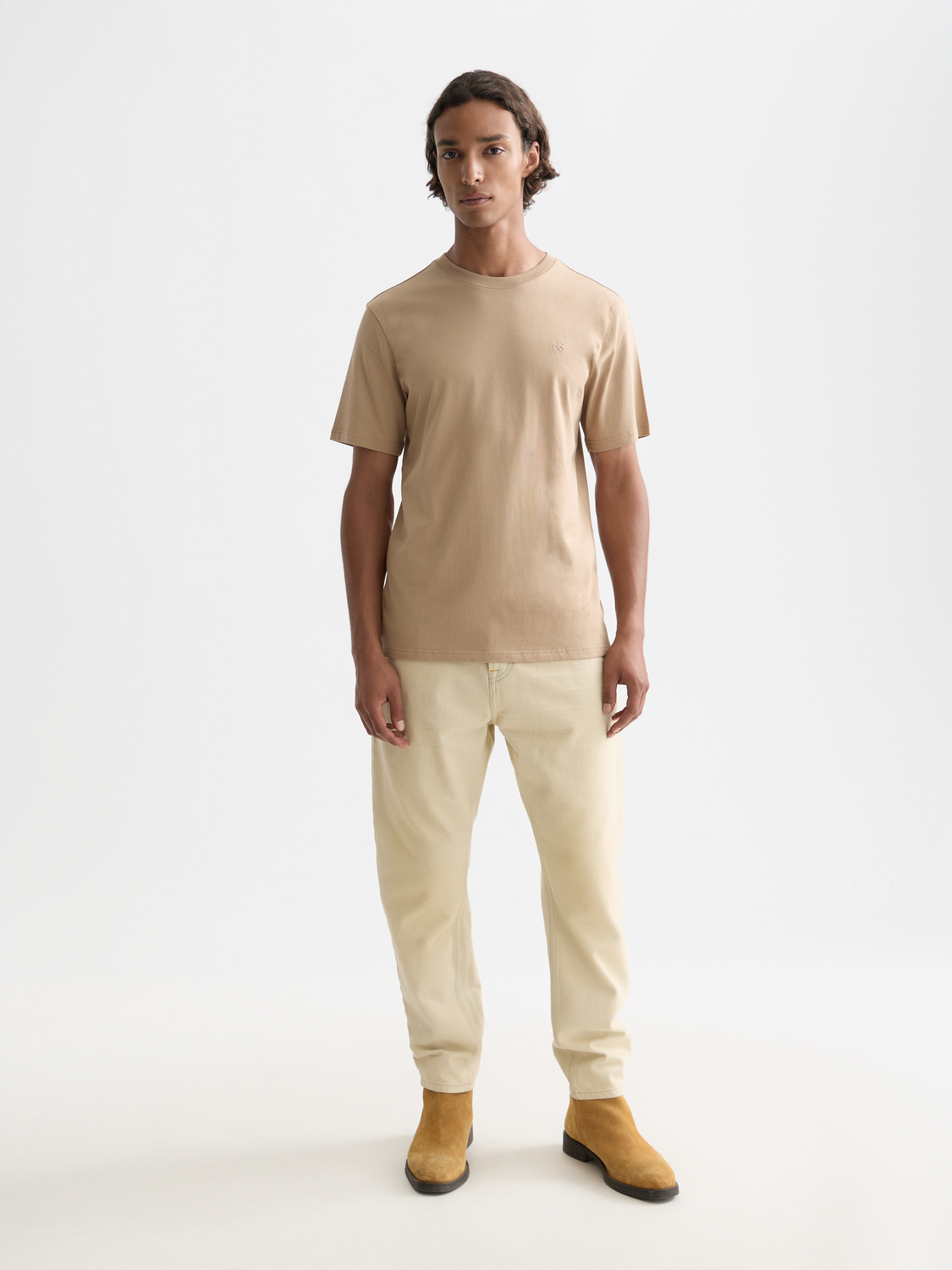 Seasonal Essentials regular logo t-shirt