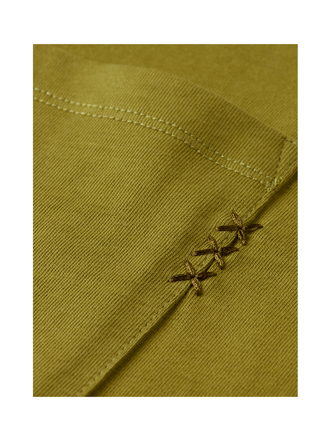 Seasonal Essentials 3 crosses pocket loose T-shirt - GREEN MOSS