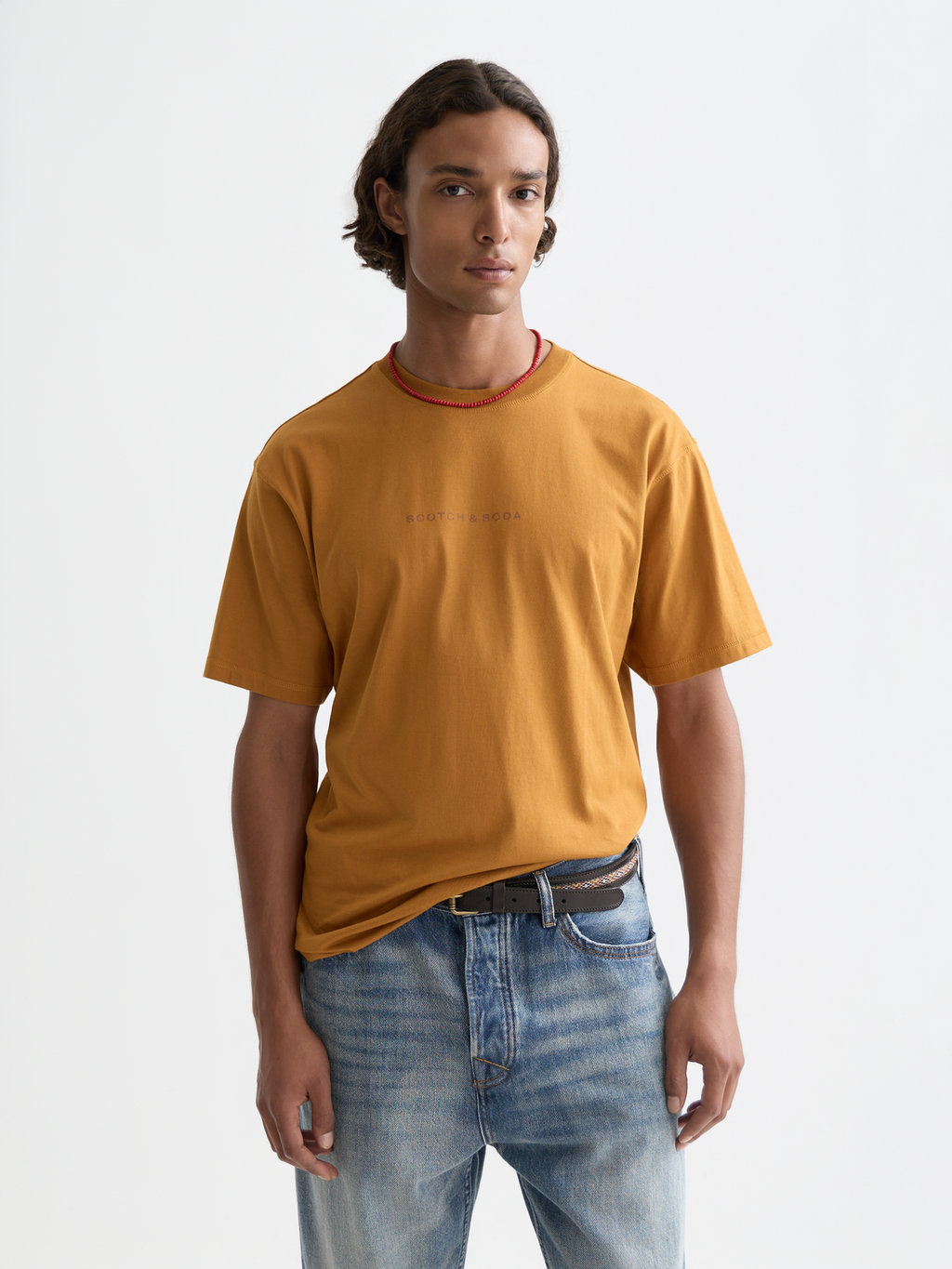 Seasonal Essentials relaxed logo T-shirt