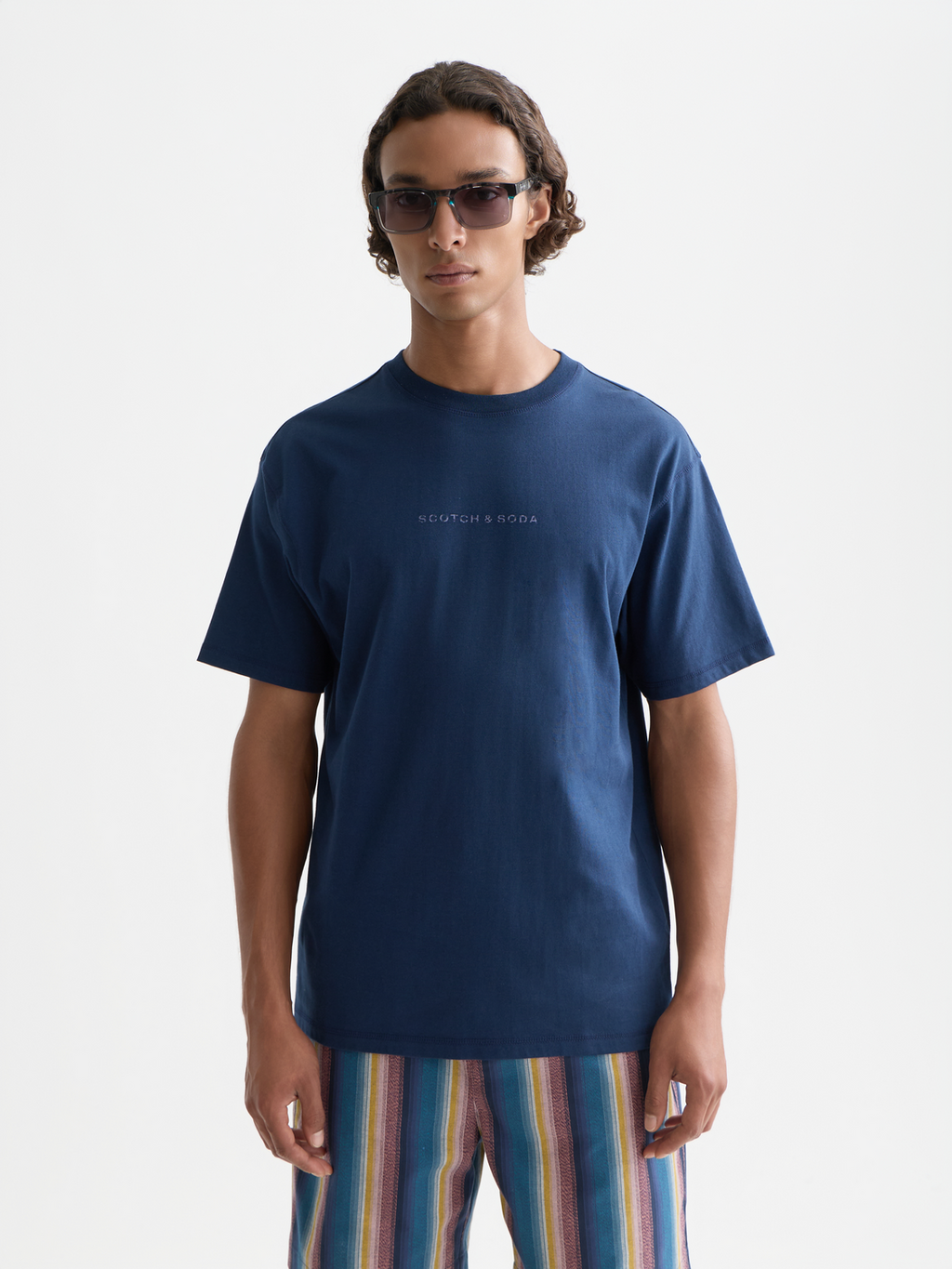 Seasonal Essentials artwork relaxed T-shirt - PAGEANT BLUE