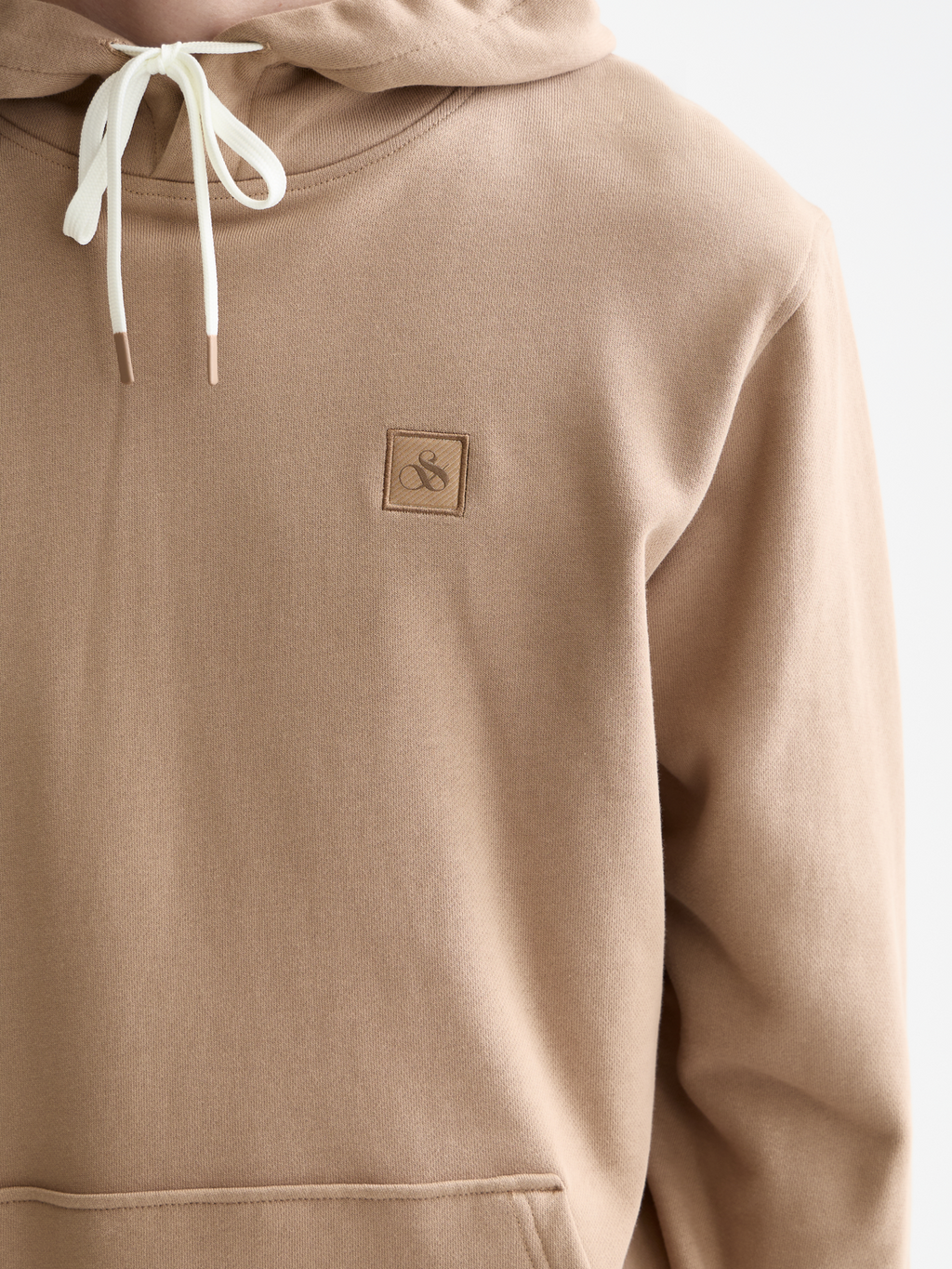 Seasonal Essentials logo badge regular hoodie