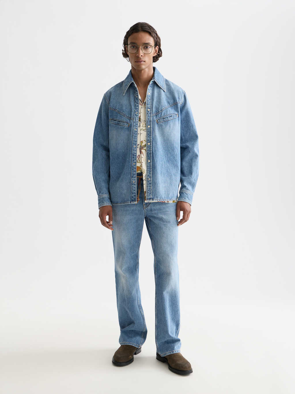Washed denim shirt with western details
