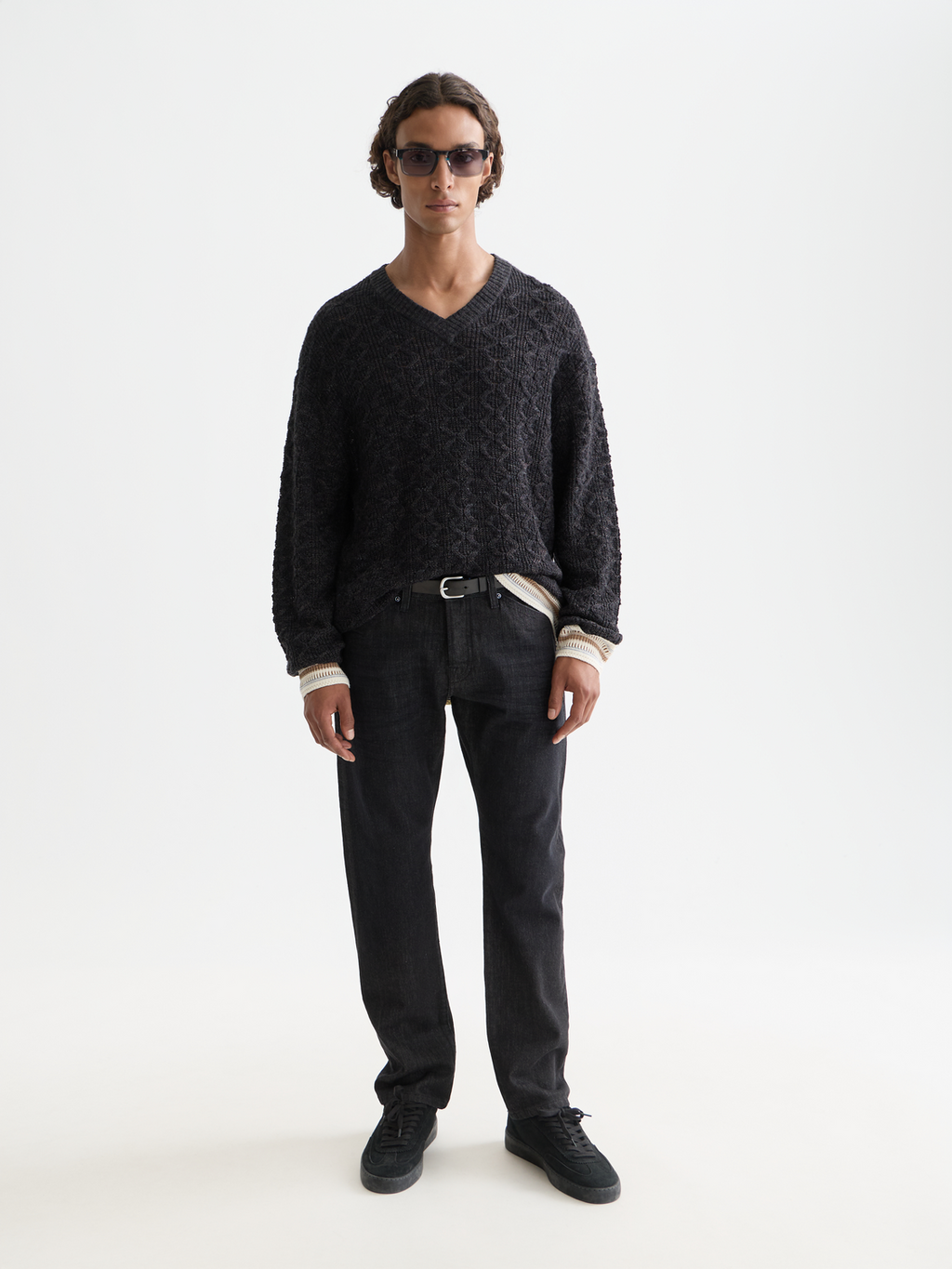 V-Neck cable loose pullover