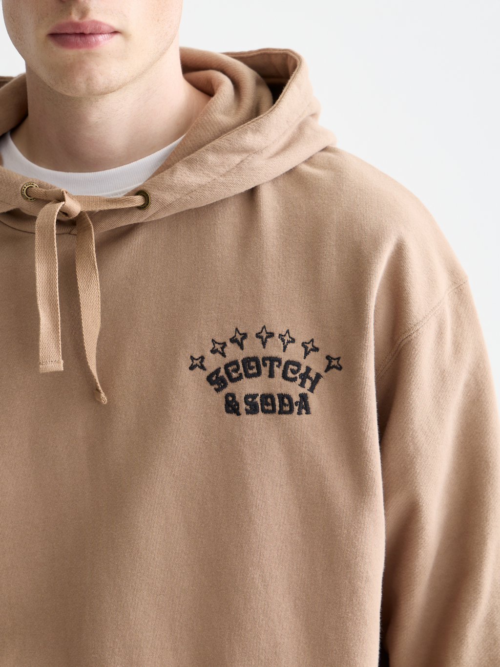 Front and back artwork relaxed-fit artwork