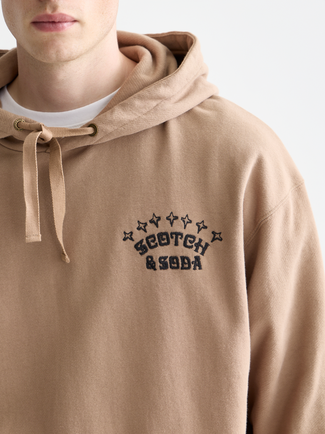 Front and back artwork relaxed-fit artwork